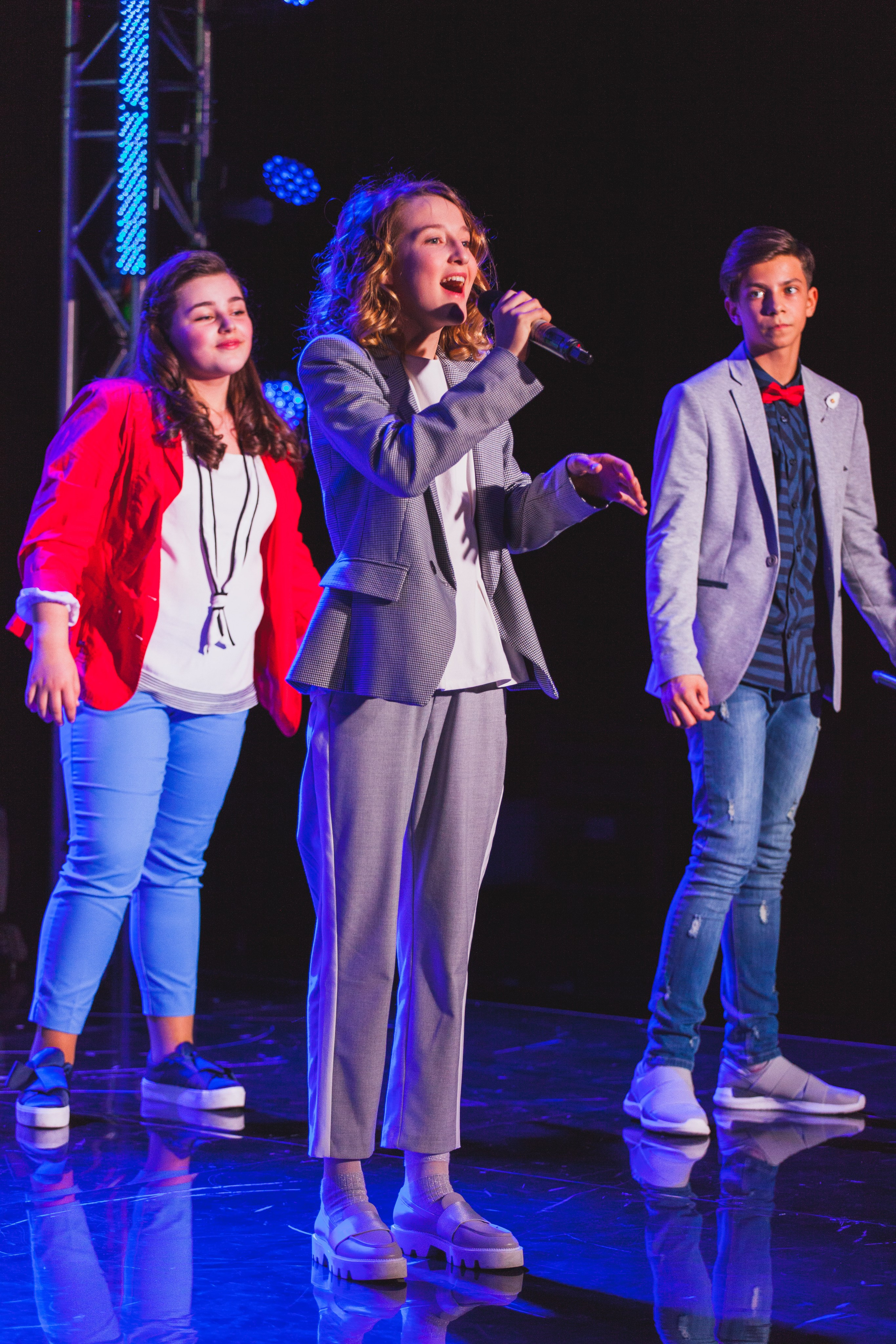 О2ТВ группа СТРАНА. Видеооператор/Фотограф Николай Завьялов