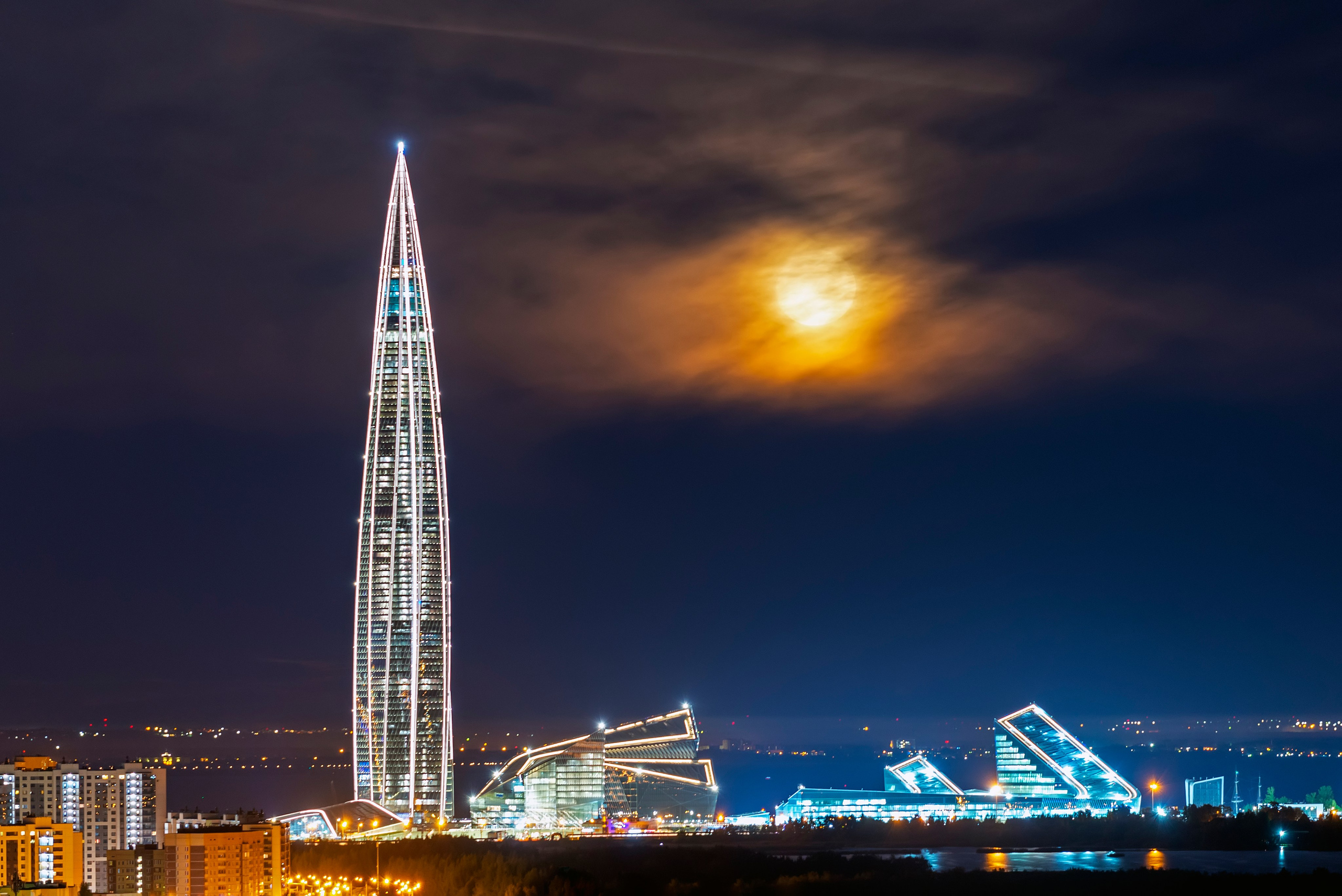Архитектурная фотография и городской пейзаж. От прошлого к будущему авиации через фотографию