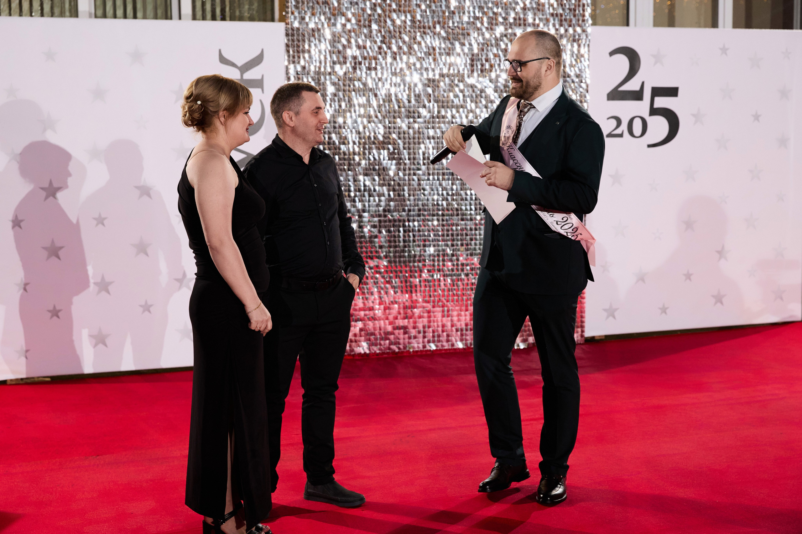 Выпускной 11 класс. Свадебная, репортажная фотосъемка и видеосъемка в Минске. Илья и Юлия Ширмановы. Фотограф | Видеограф | Минск