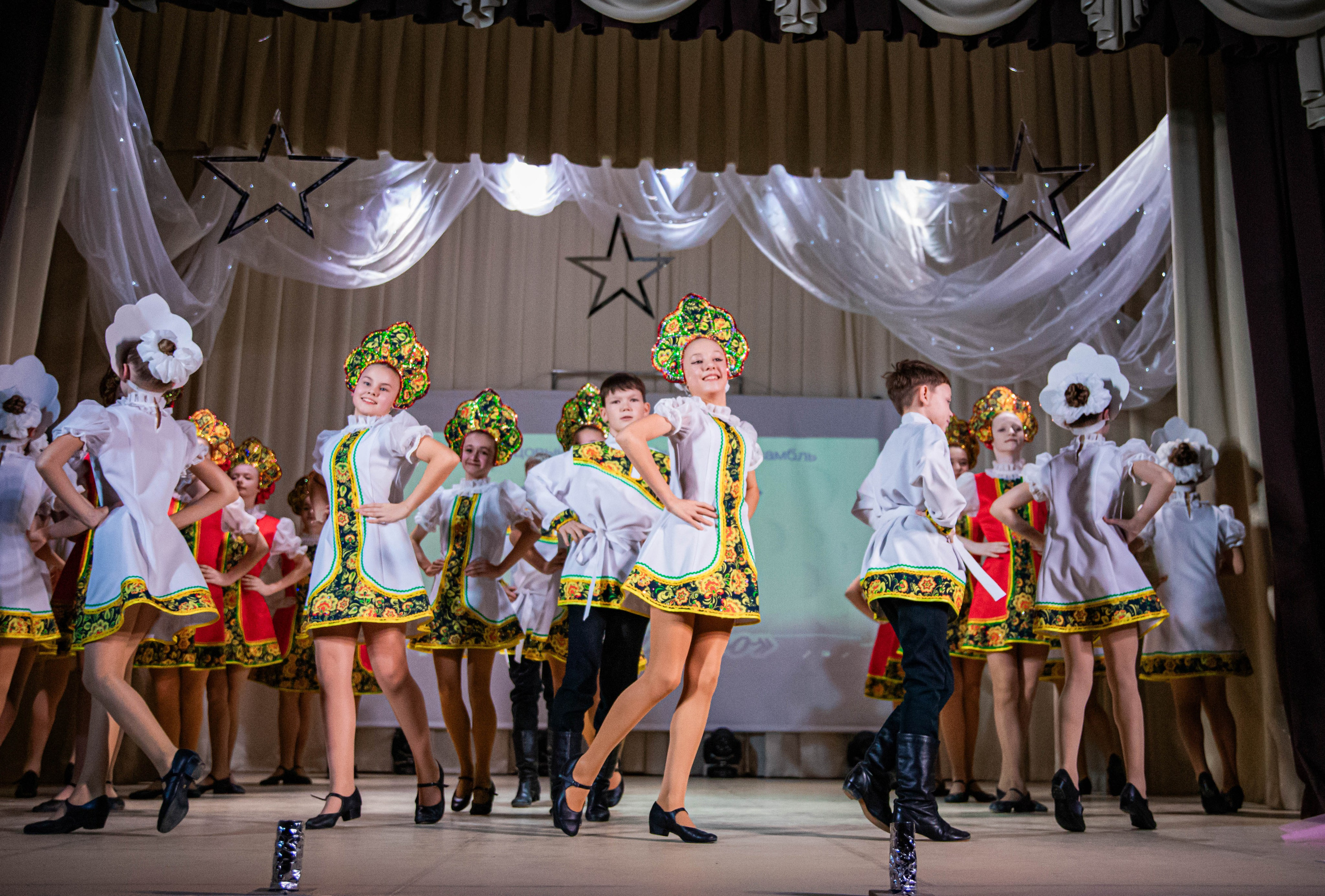 «Конфетти» Юбилейный концерт «Твори Добро». Фотограф Дарья Маташкова