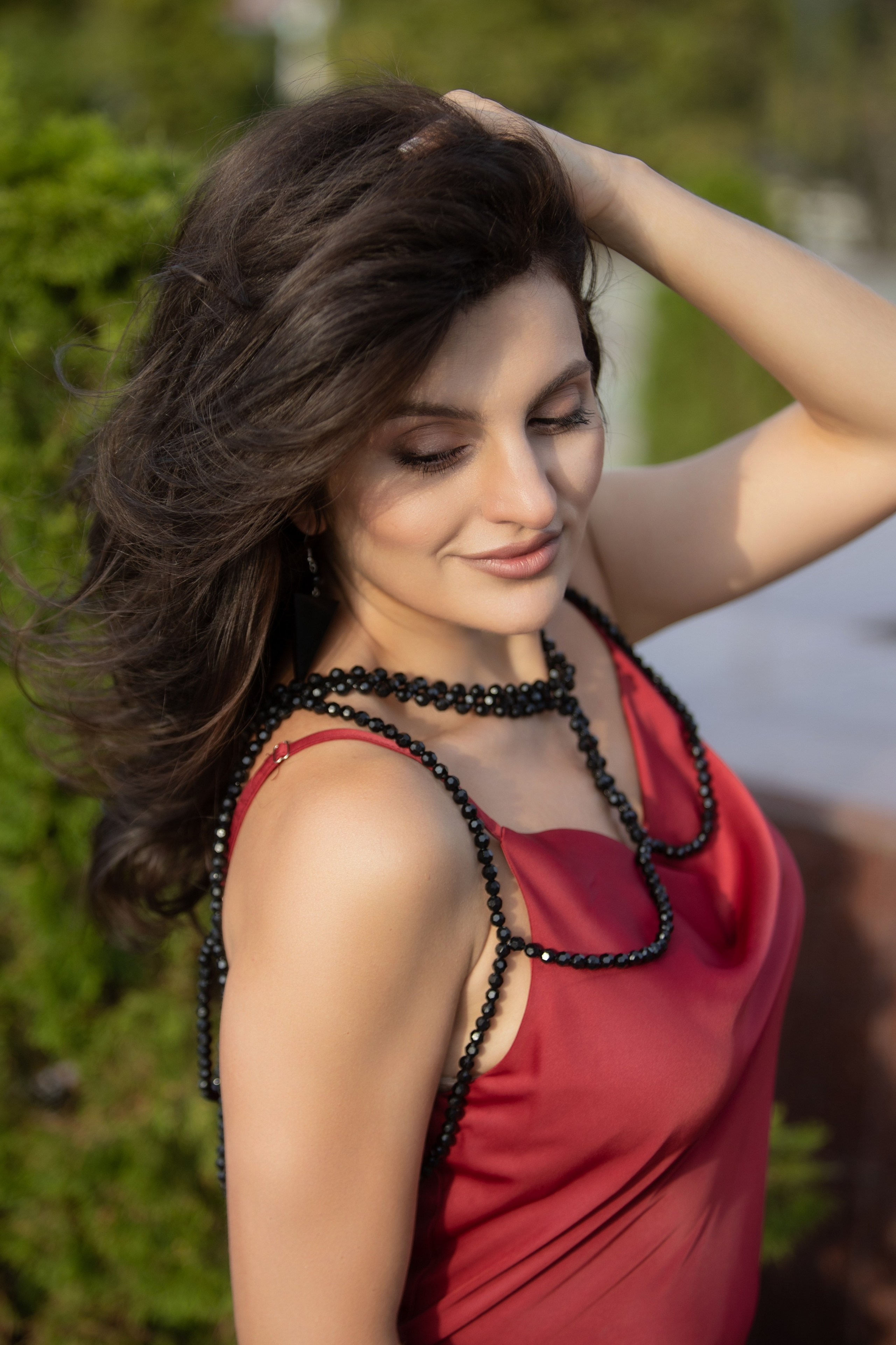 Фотосессия для Кристины в украшениях ручной работы Анны Максаковой. Фото для рекламы. Фотограф в Астрахани Айлет Утегенова