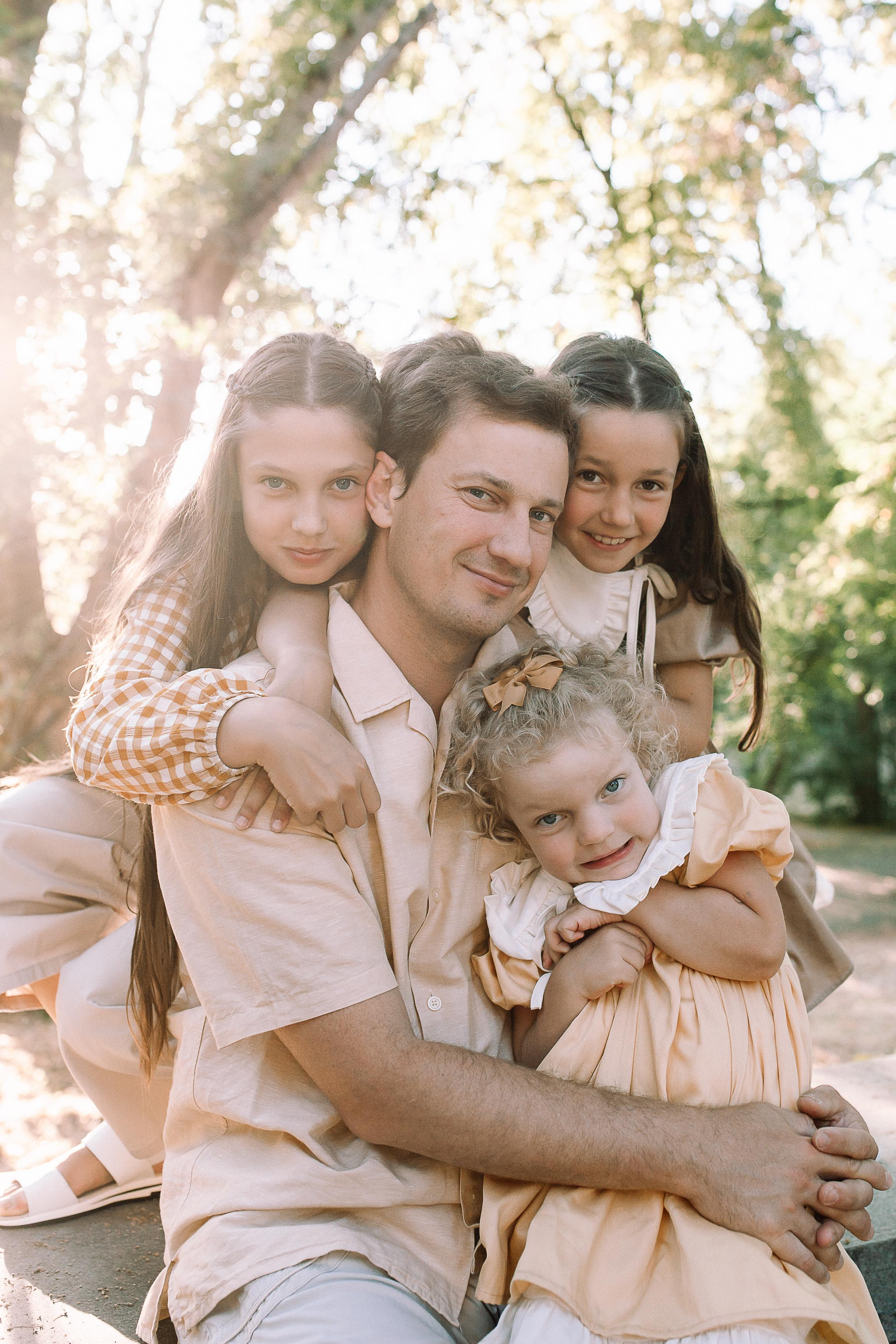 Дима, Марина, Олеся, Алёна и Милана. Семейный фотограф Трусова Евгения в Екатеринбурге
