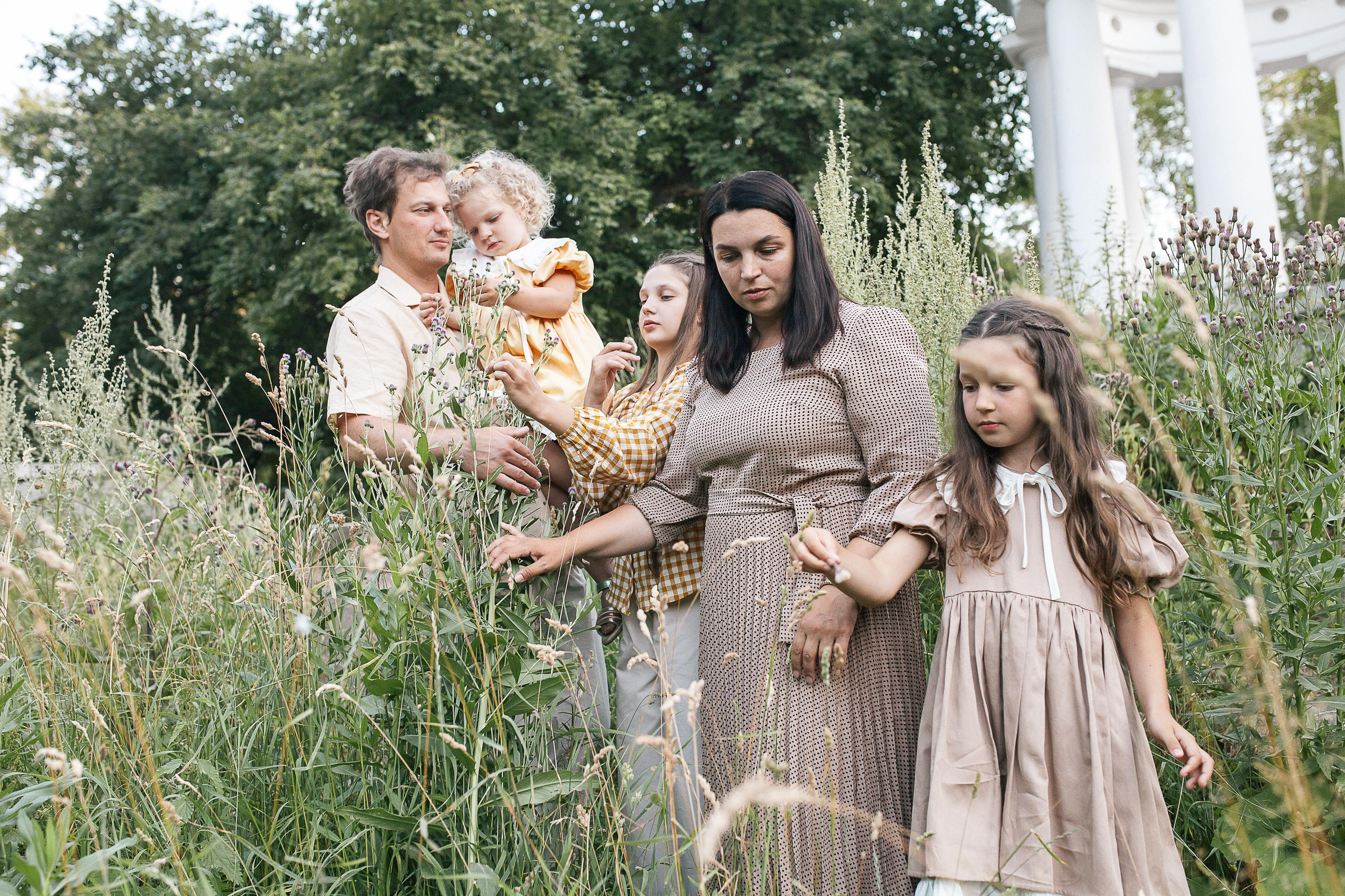 Дима, Марина, Олеся, Алёна и Милана. Семейный фотограф Трусова Евгения в Екатеринбурге