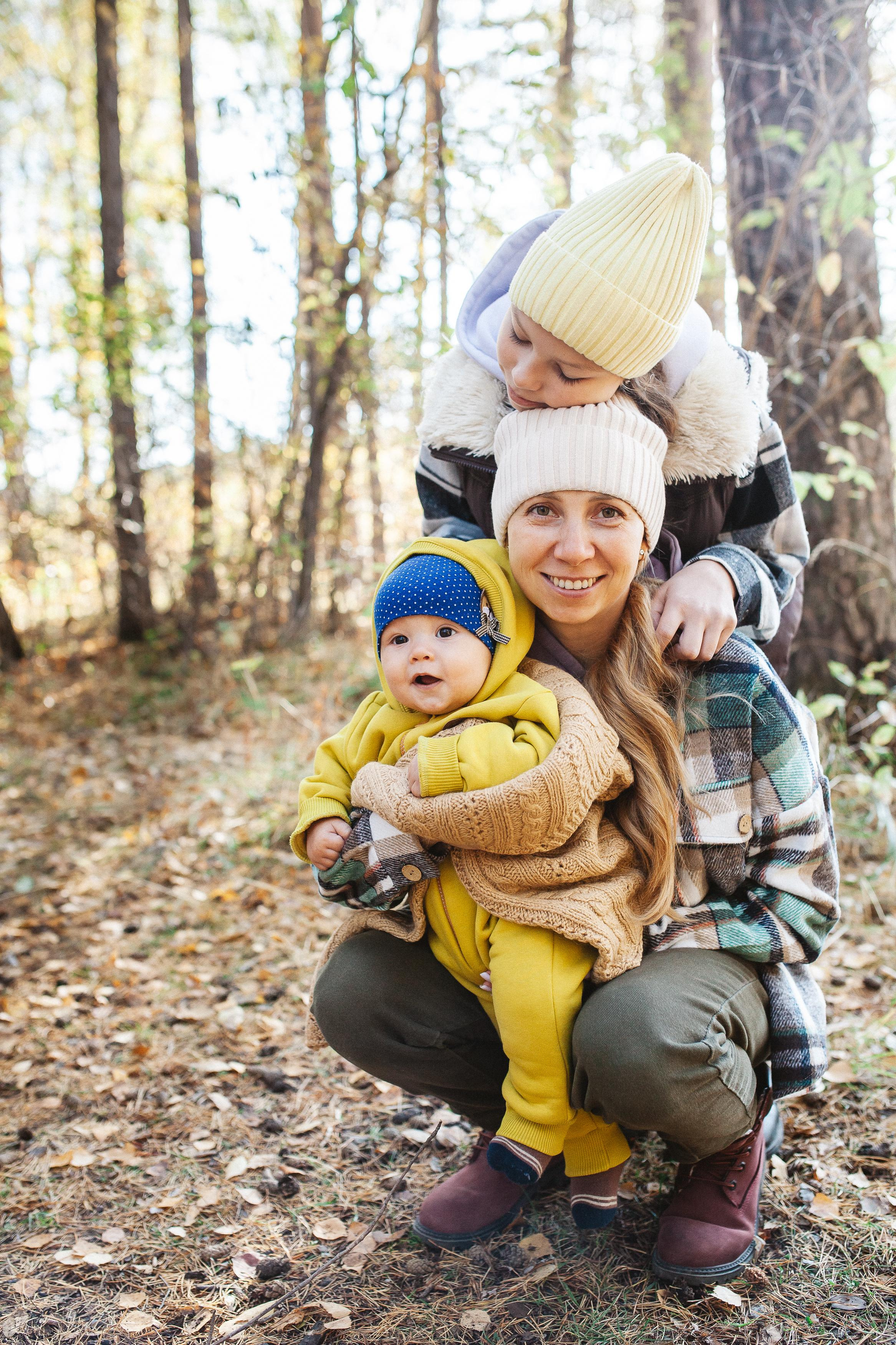 Антон, Надя, Даша, Лёва, бабушка и Циркон. Семейный фотограф Трусова Евгения в Екатеринбурге