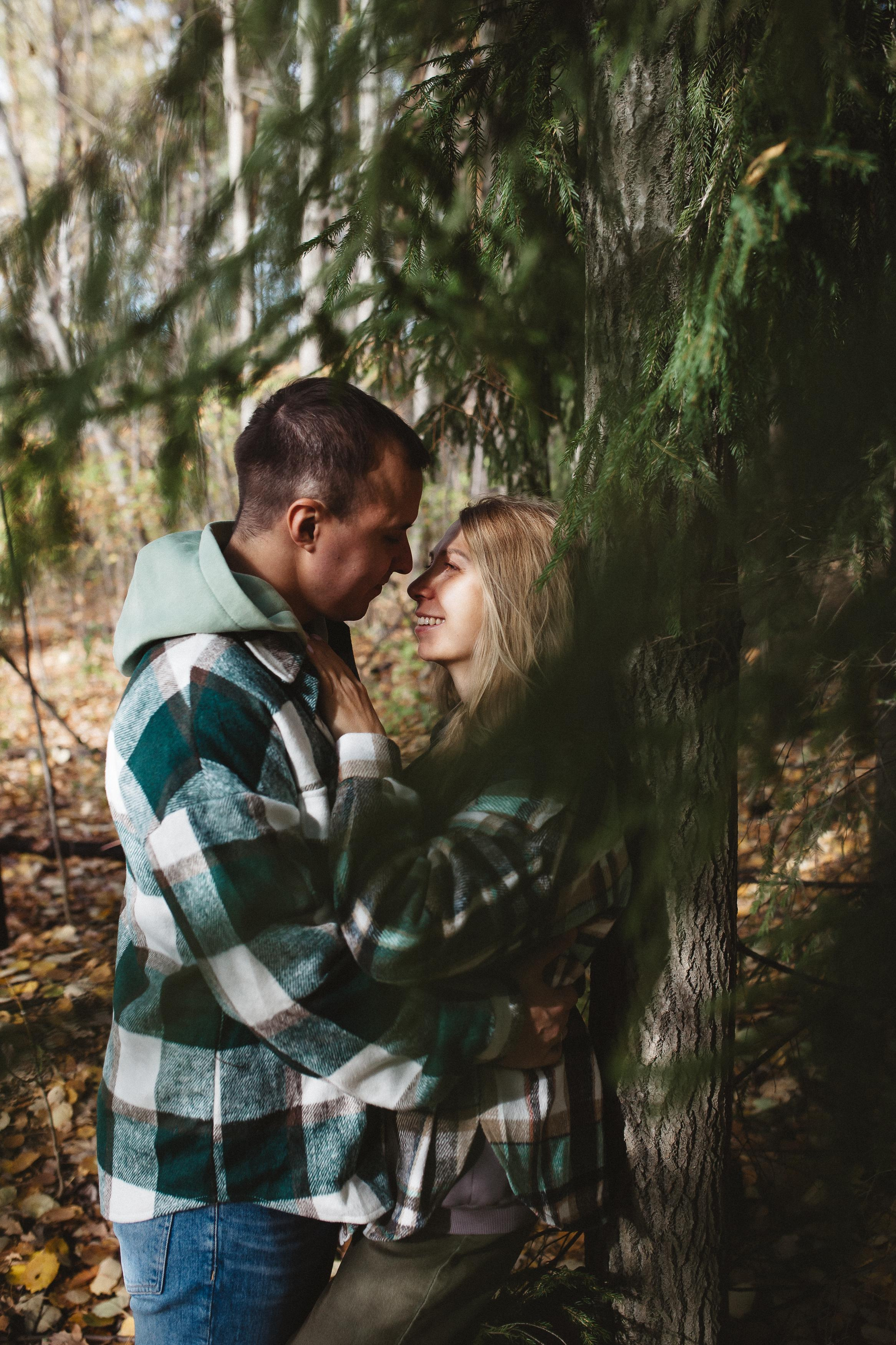 Антон, Надя, Даша, Лёва, бабушка и Циркон. Семейный фотограф Трусова Евгения в Екатеринбурге