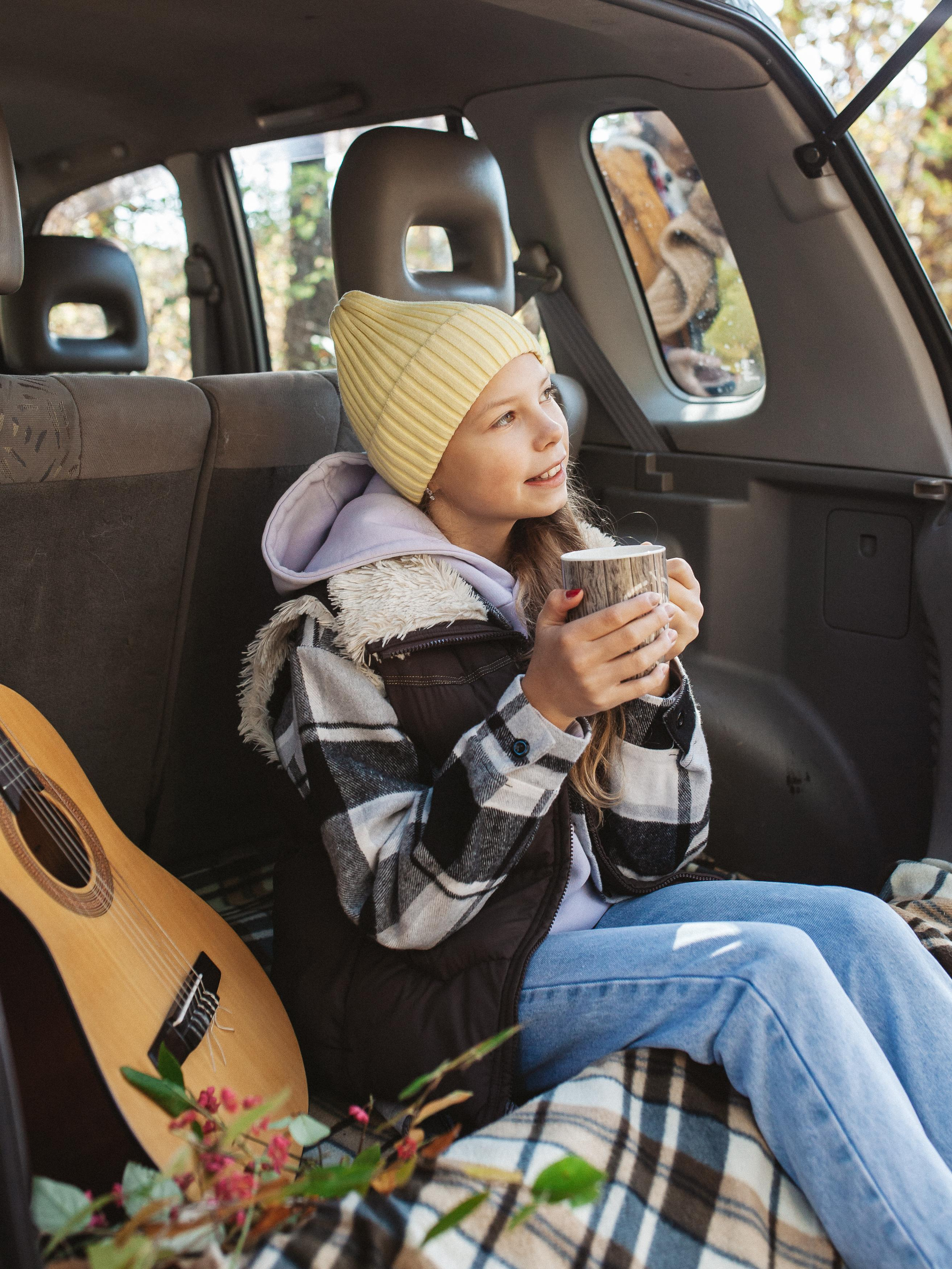 Антон, Надя, Даша, Лёва, бабушка и Циркон. Семейный фотограф Трусова Евгения в Екатеринбурге