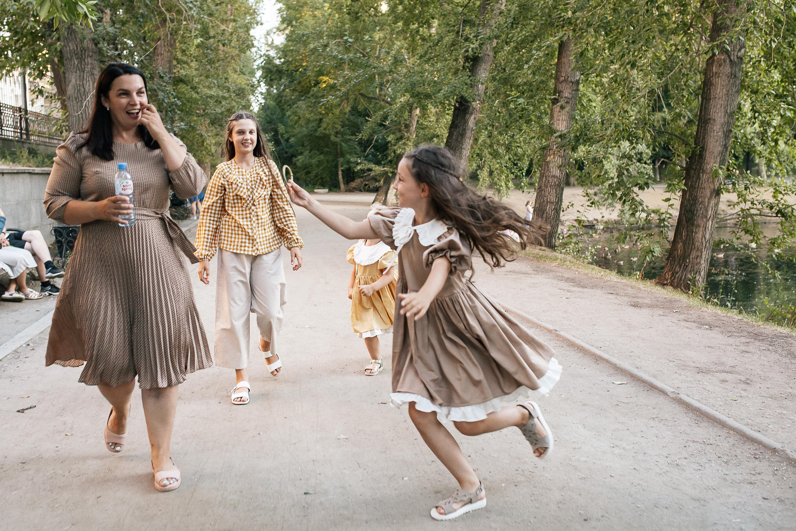 Дима, Марина, Олеся, Алёна и Милана. Семейный фотограф Трусова Евгения в Екатеринбурге