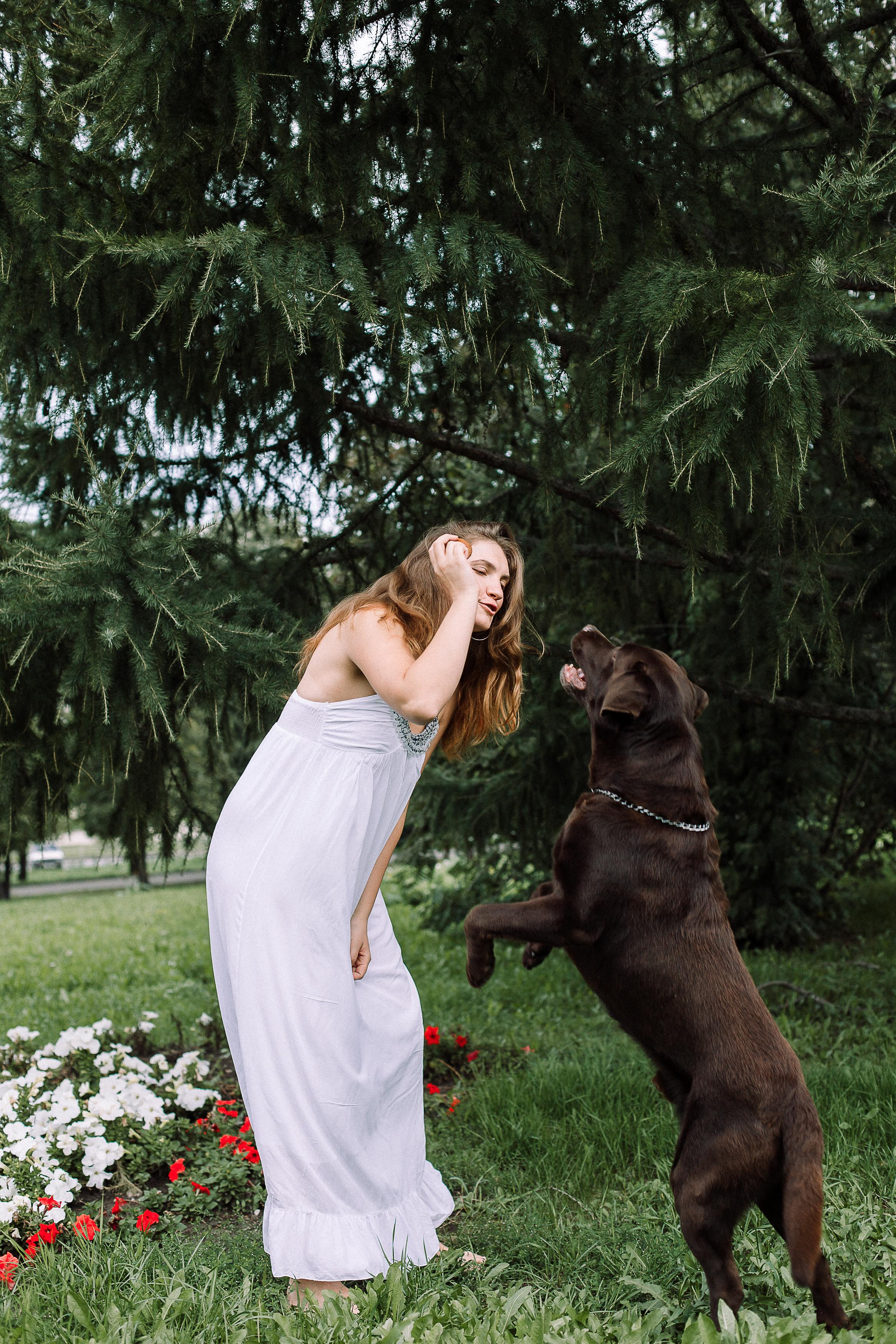 Кристина с питомцами. Семейный фотограф Трусова Евгения в Екатеринбурге