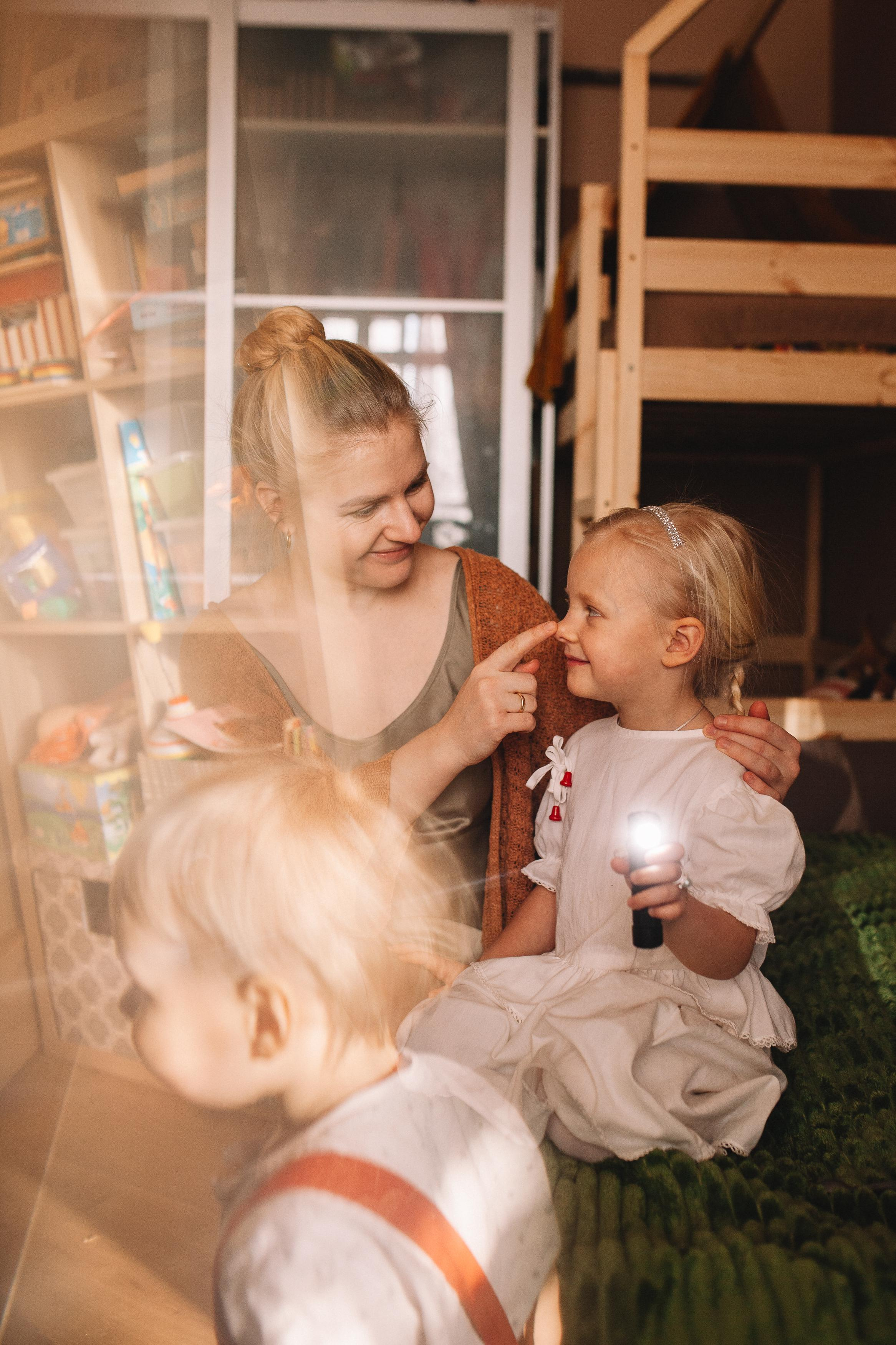 Виталий, Аня, Маруся и Лёшенька. Семейный фотограф Трусова Евгения в Екатеринбурге