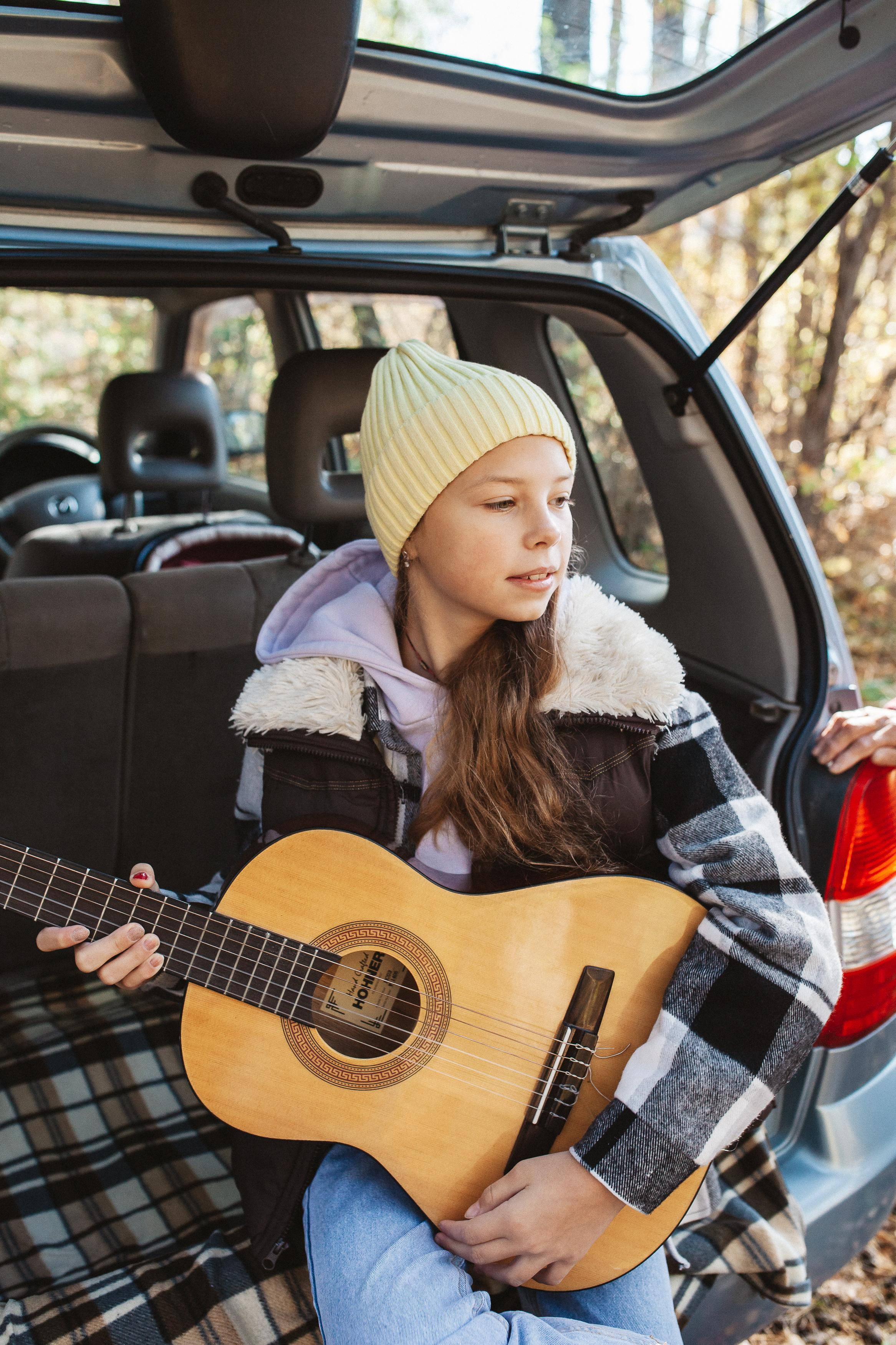 Антон, Надя, Даша, Лёва, бабушка и Циркон. Семейный фотограф Трусова Евгения в Екатеринбурге
