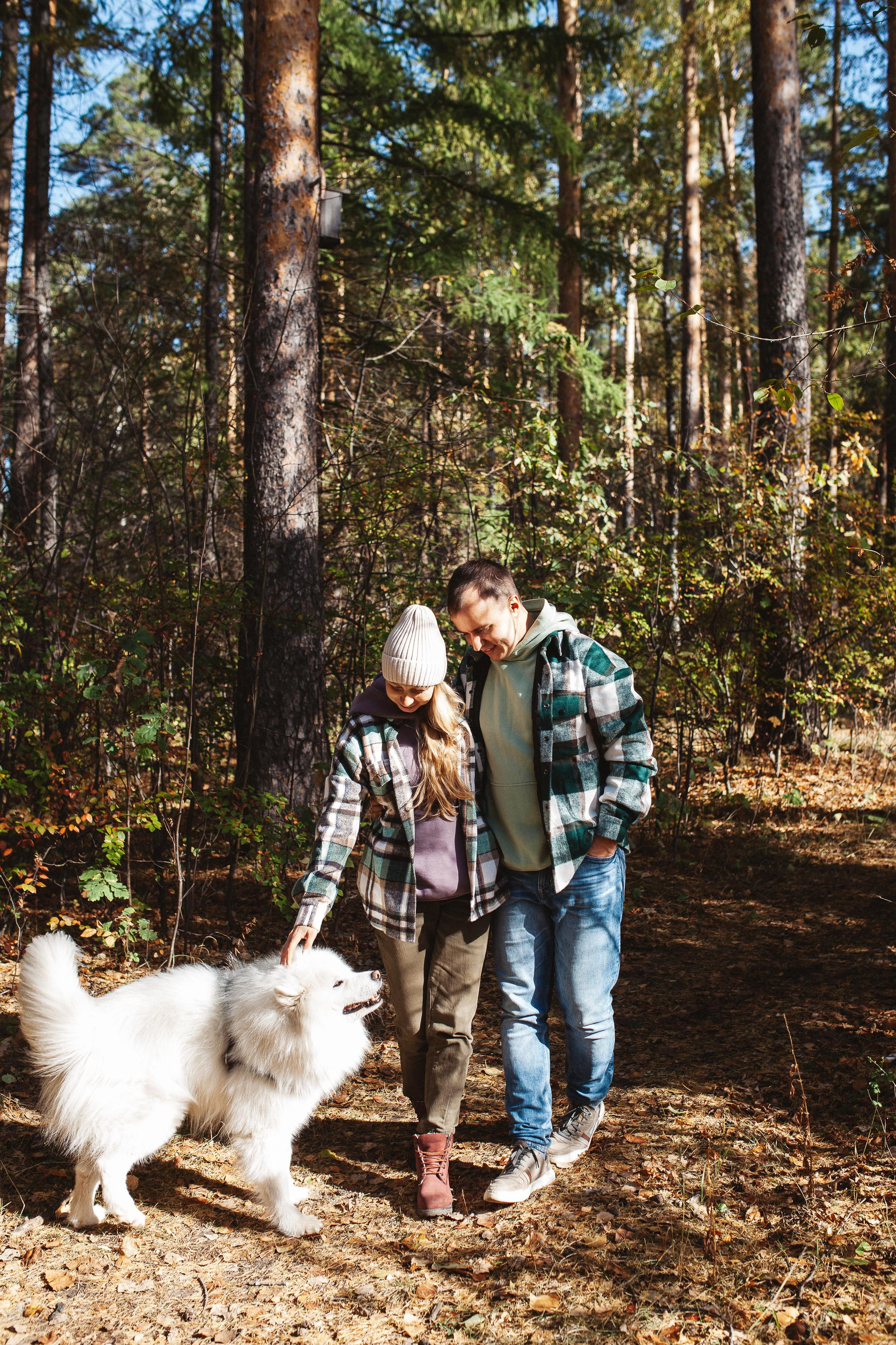 Антон, Надя, Даша, Лёва, бабушка и Циркон. Семейный фотограф Трусова Евгения в Екатеринбурге