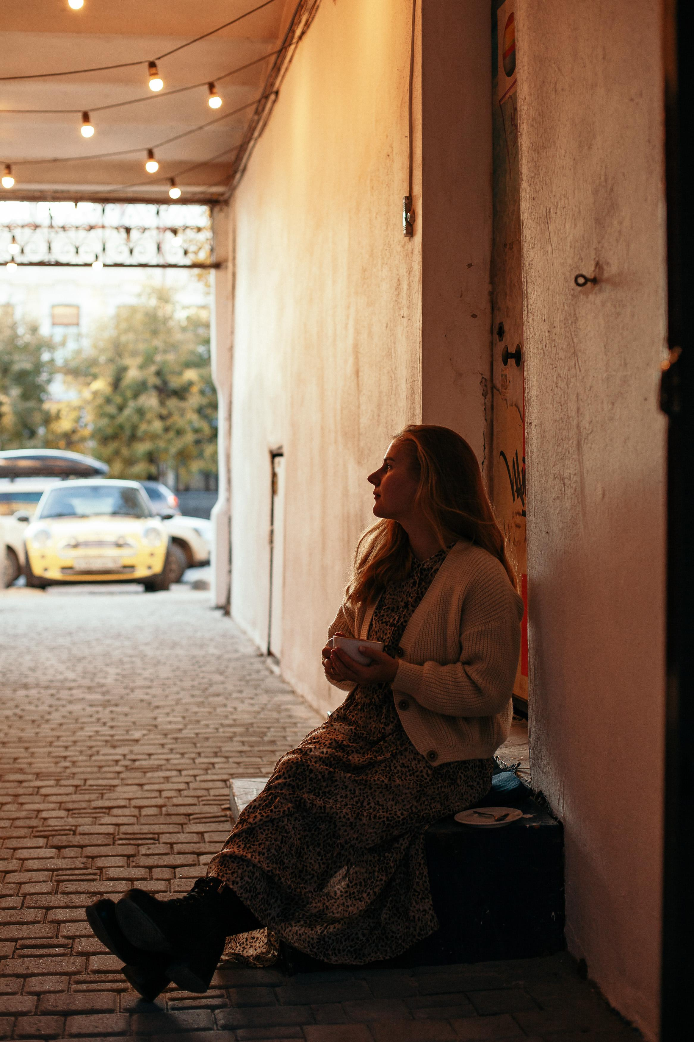 Аня, портреты в кафе. Семейный фотограф Трусова Евгения в Екатеринбурге