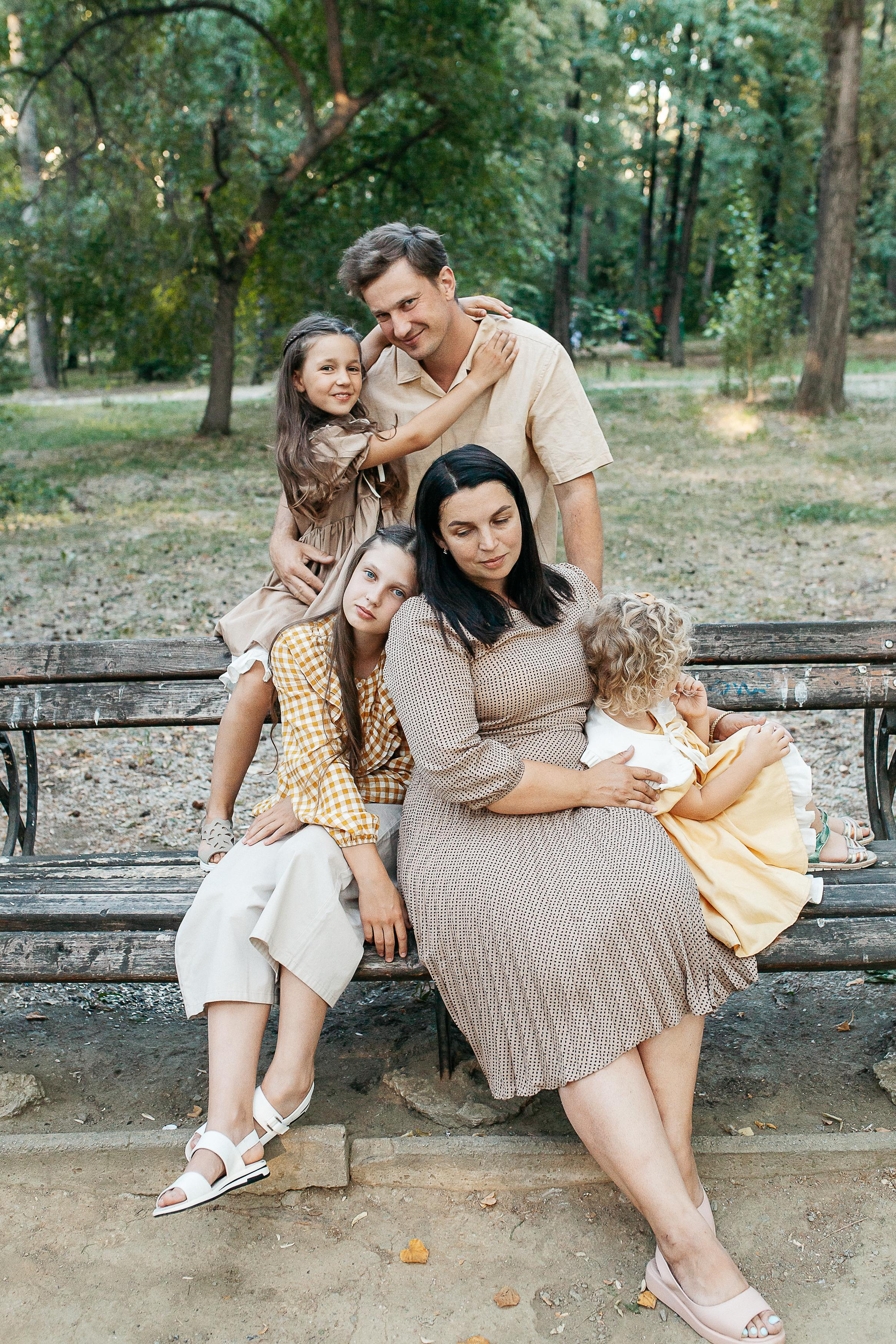 Дима, Марина, Олеся, Алёна и Милана. Семейный фотограф Трусова Евгения в Екатеринбурге