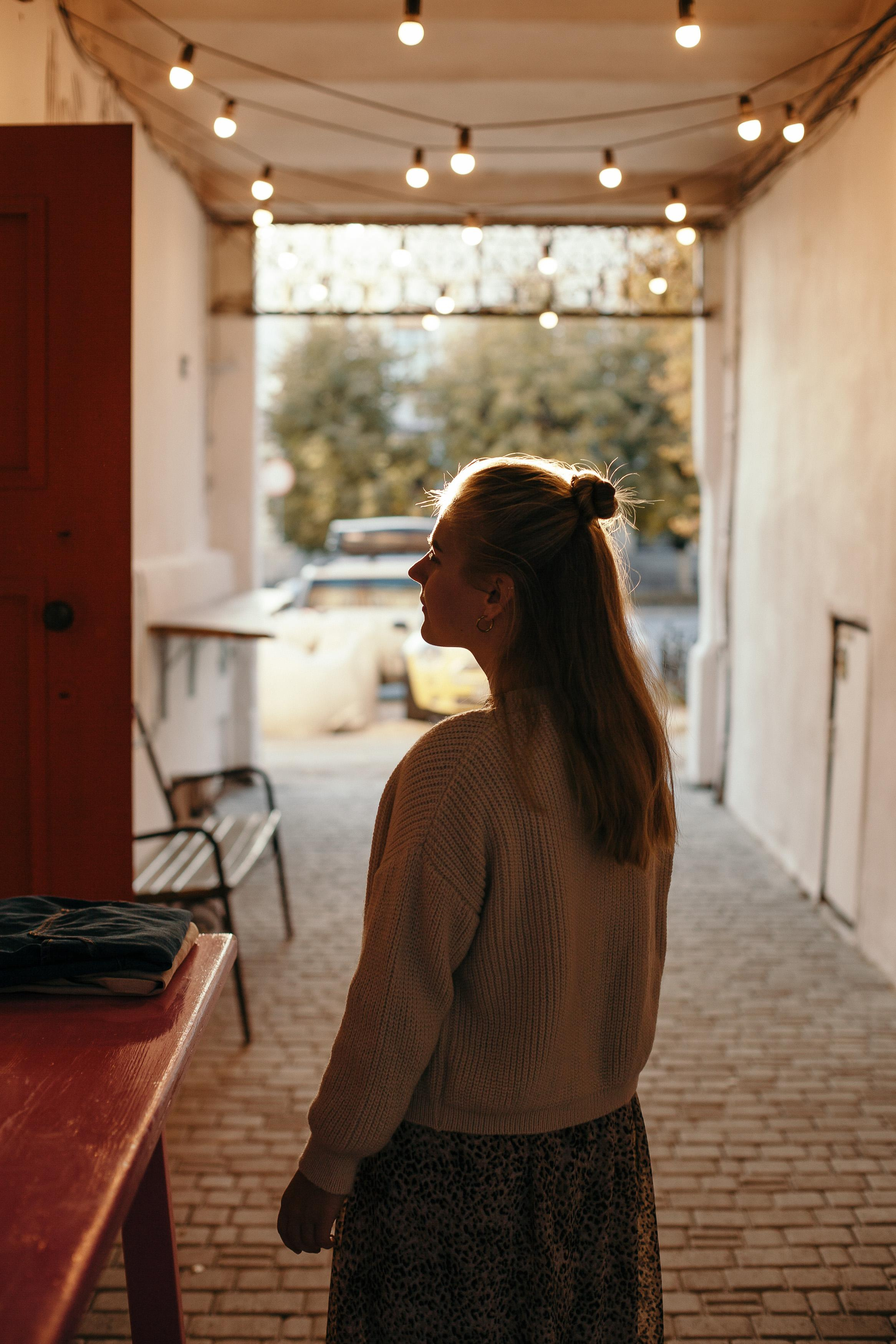 Аня, портреты в кафе. Семейный фотограф Трусова Евгения в Екатеринбурге