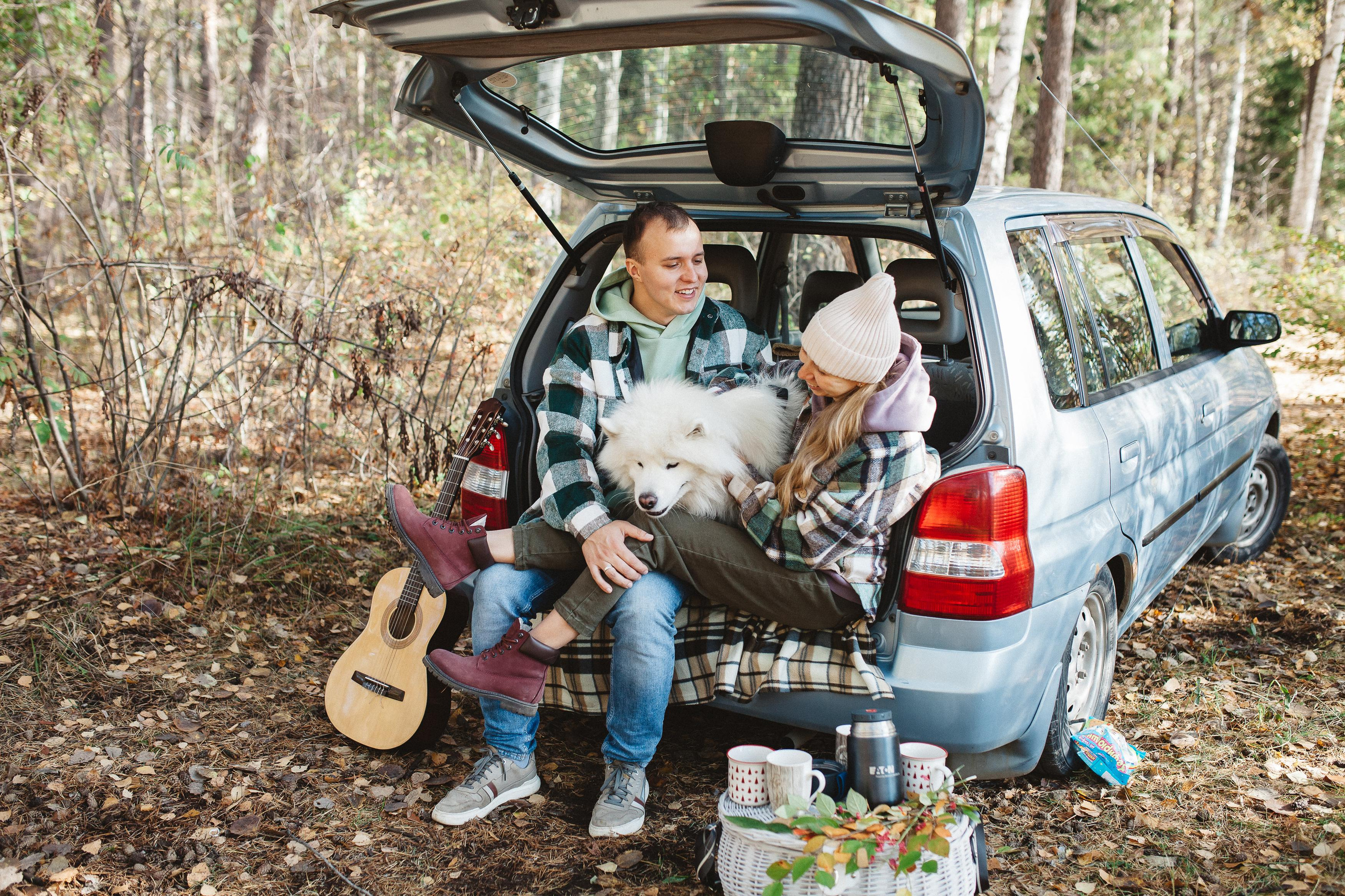 Антон, Надя, Даша, Лёва, бабушка и Циркон. Семейный фотограф Трусова Евгения в Екатеринбурге