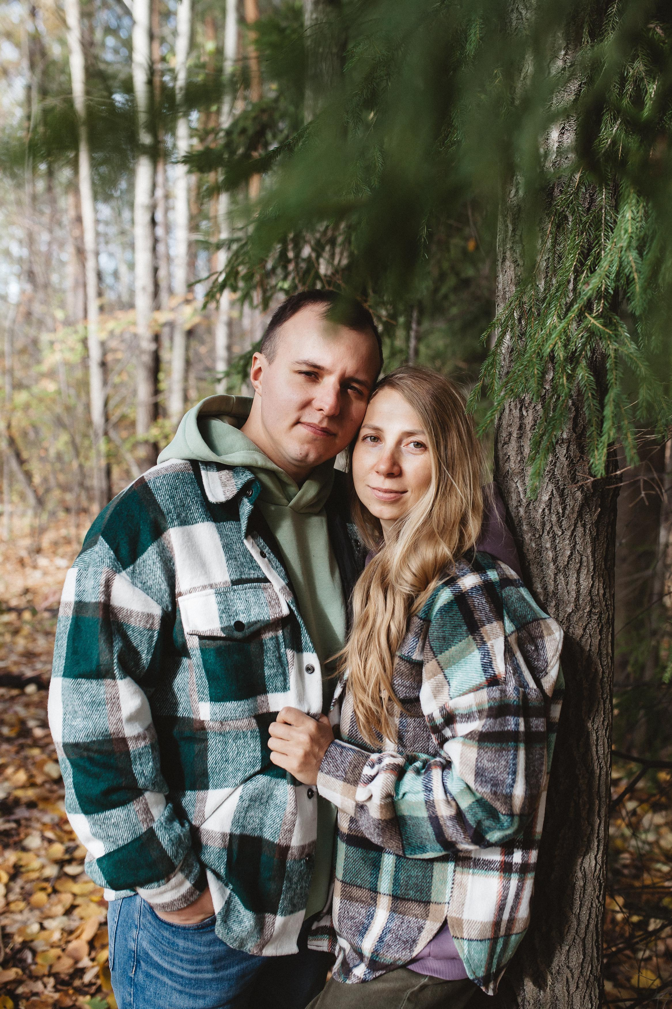 Антон, Надя, Даша, Лёва, бабушка и Циркон. Семейный фотограф Трусова Евгения в Екатеринбурге