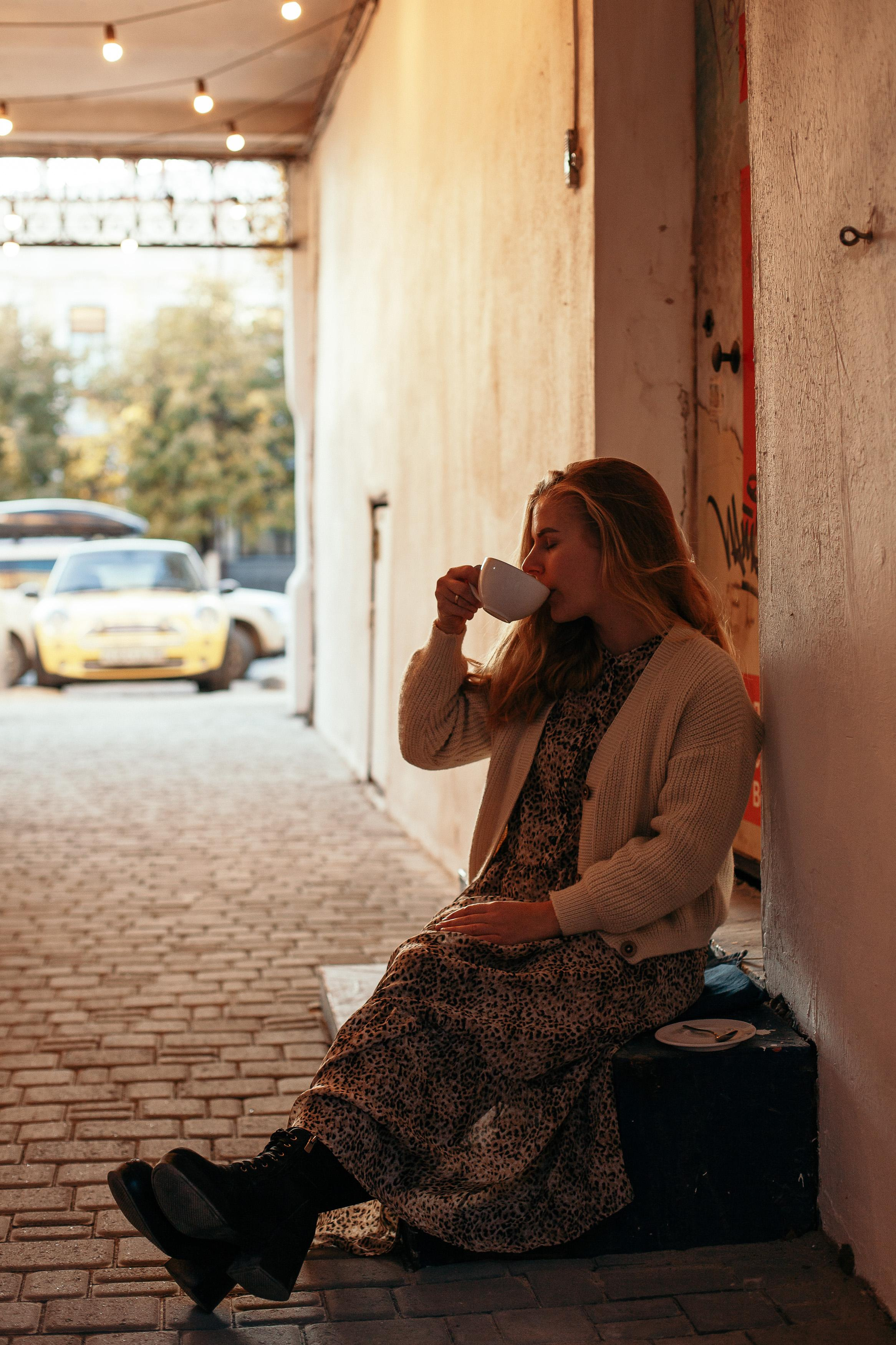 Аня, портреты в кафе. Семейный фотограф Трусова Евгения в Екатеринбурге