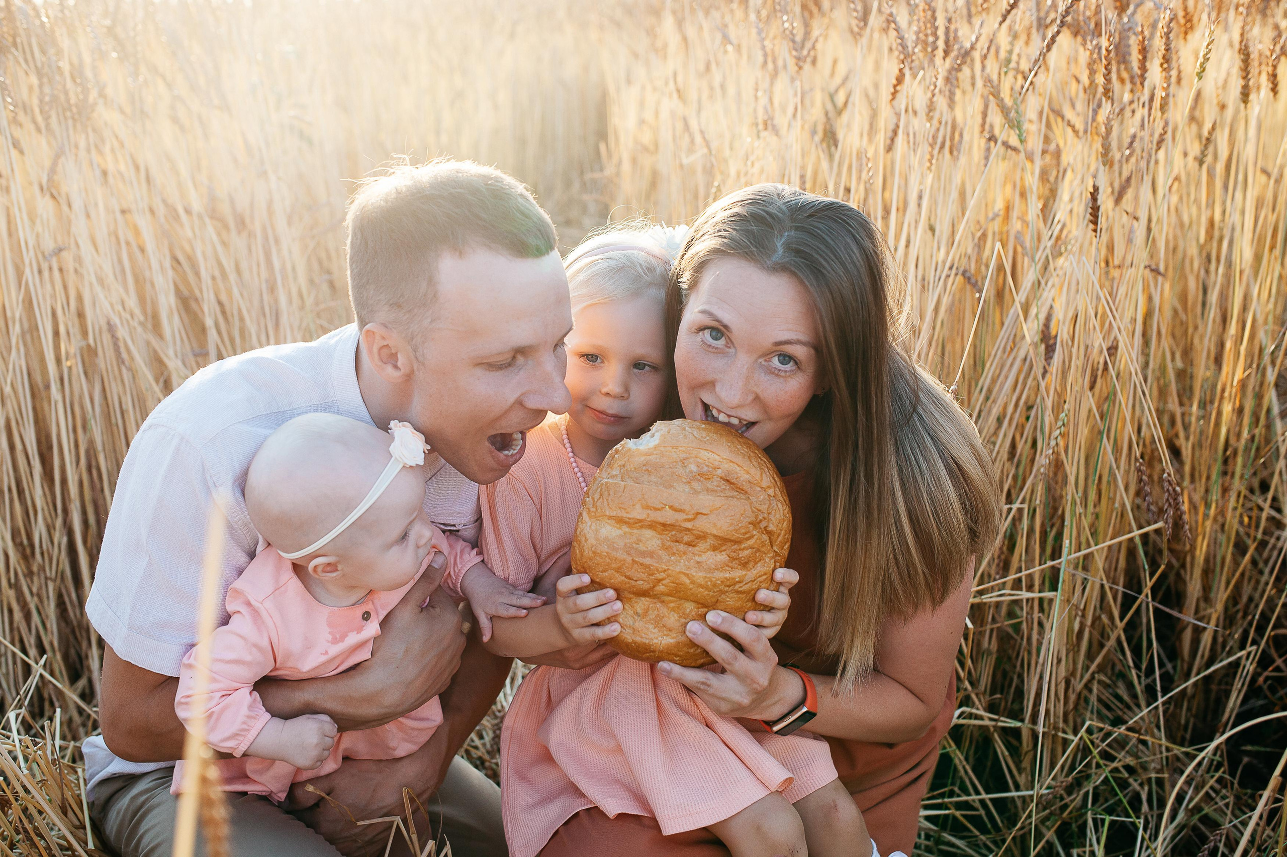 Саша, Оля, Тася и Ксюнечка. Семейный фотограф Трусова Евгения в Екатеринбурге