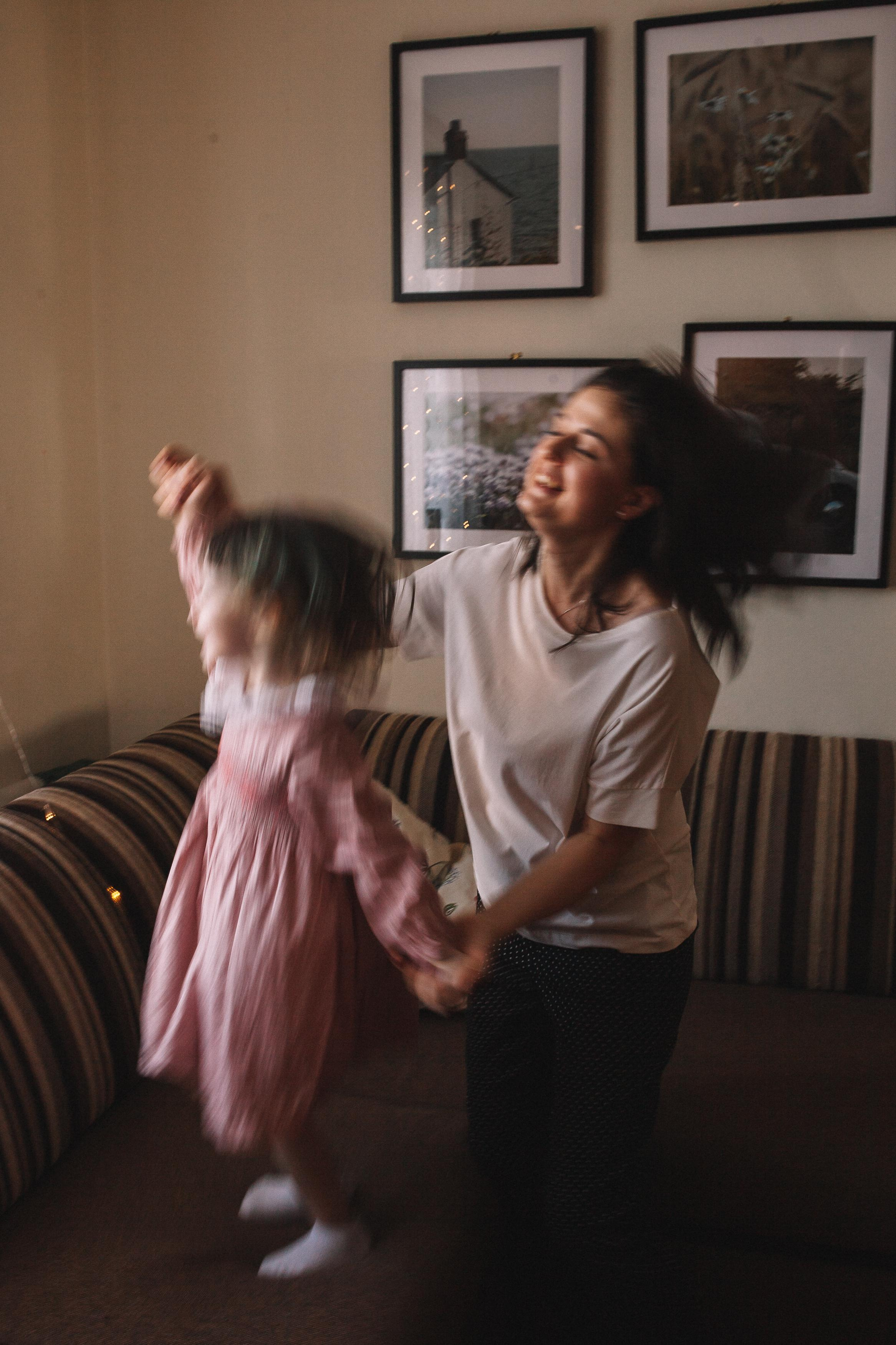 Какую одежду подобрать для домашней фотосессии. Семейный фотограф Трусова Евгения в Екатеринбурге