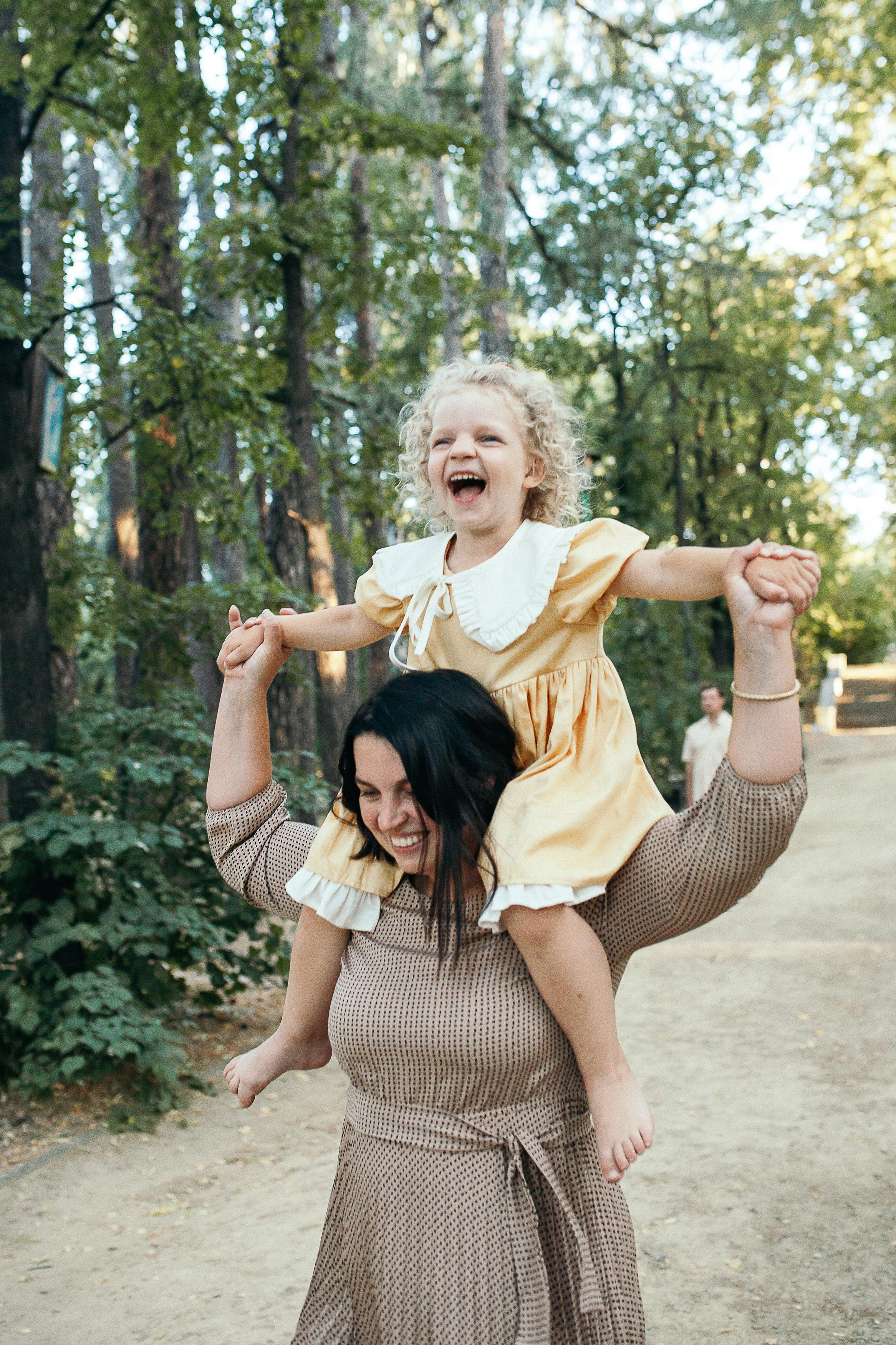 Дима, Марина, Олеся, Алёна и Милана. Семейный фотограф Трусова Евгения в Екатеринбурге