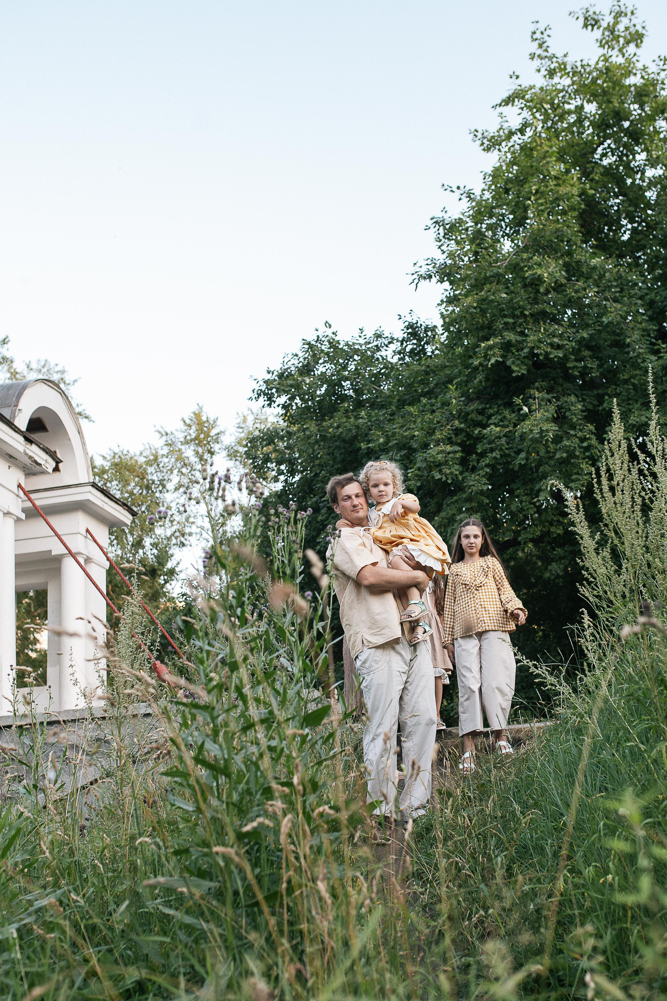 Дима, Марина, Олеся, Алёна и Милана. Семейный фотограф Трусова Евгения в Екатеринбурге