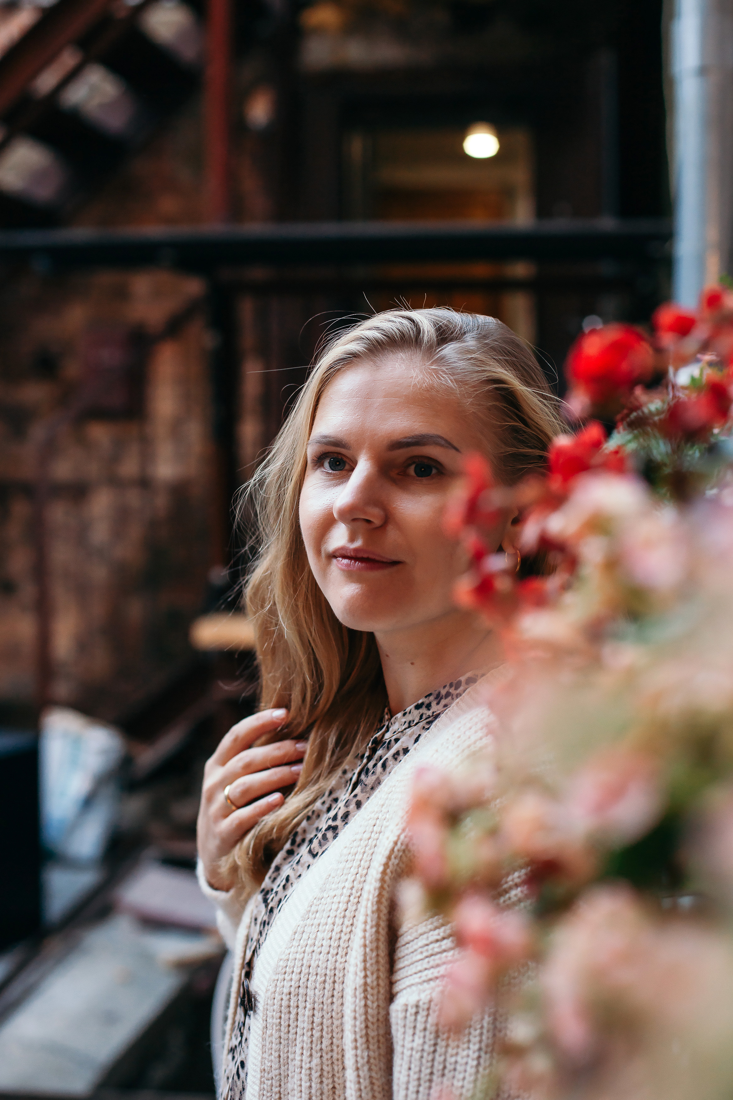 Аня, портреты в кафе. Семейный фотограф Трусова Евгения в Екатеринбурге