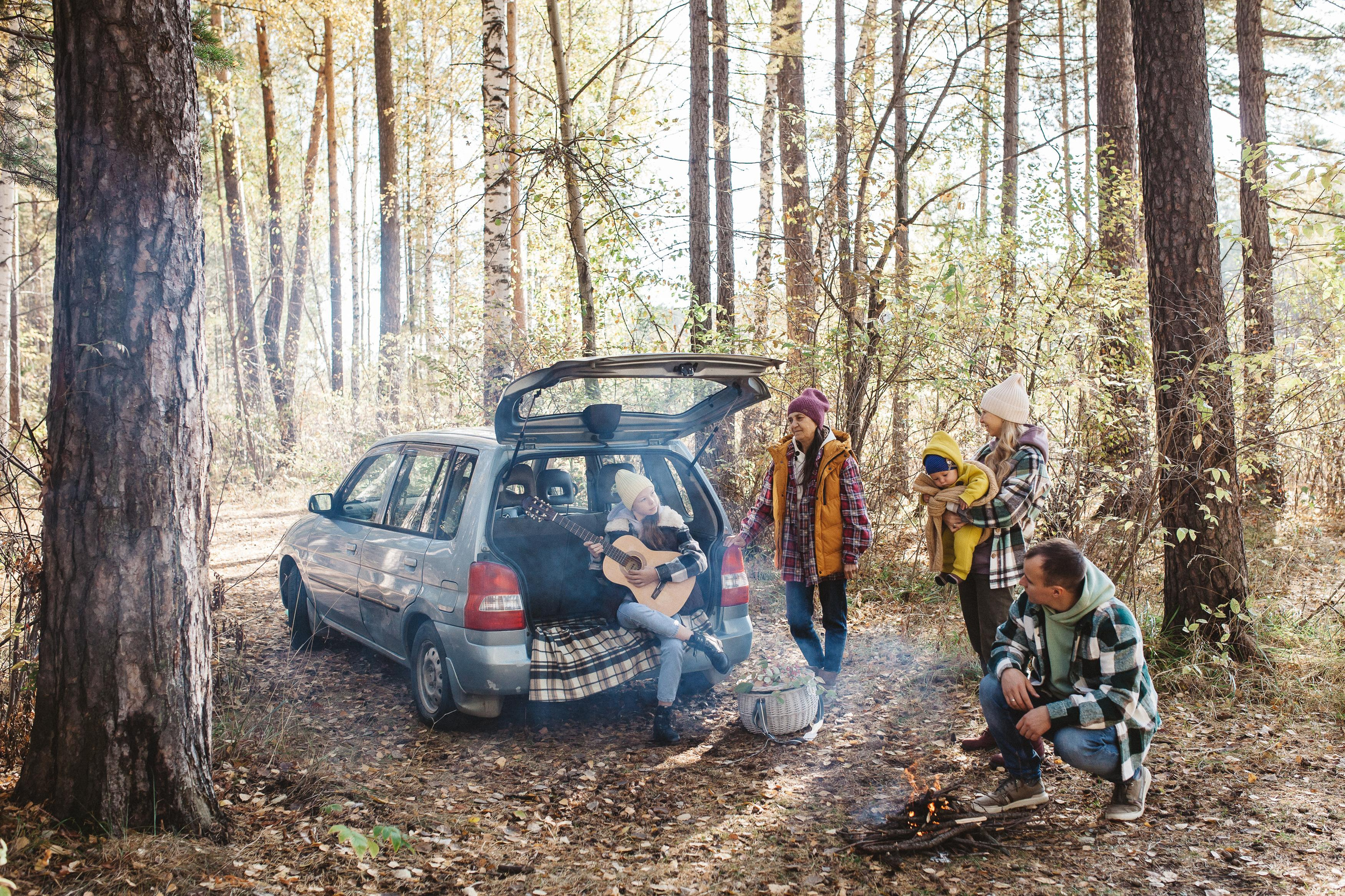 Антон, Надя, Даша, Лёва, бабушка и Циркон. Семейный фотограф Трусова Евгения в Екатеринбурге