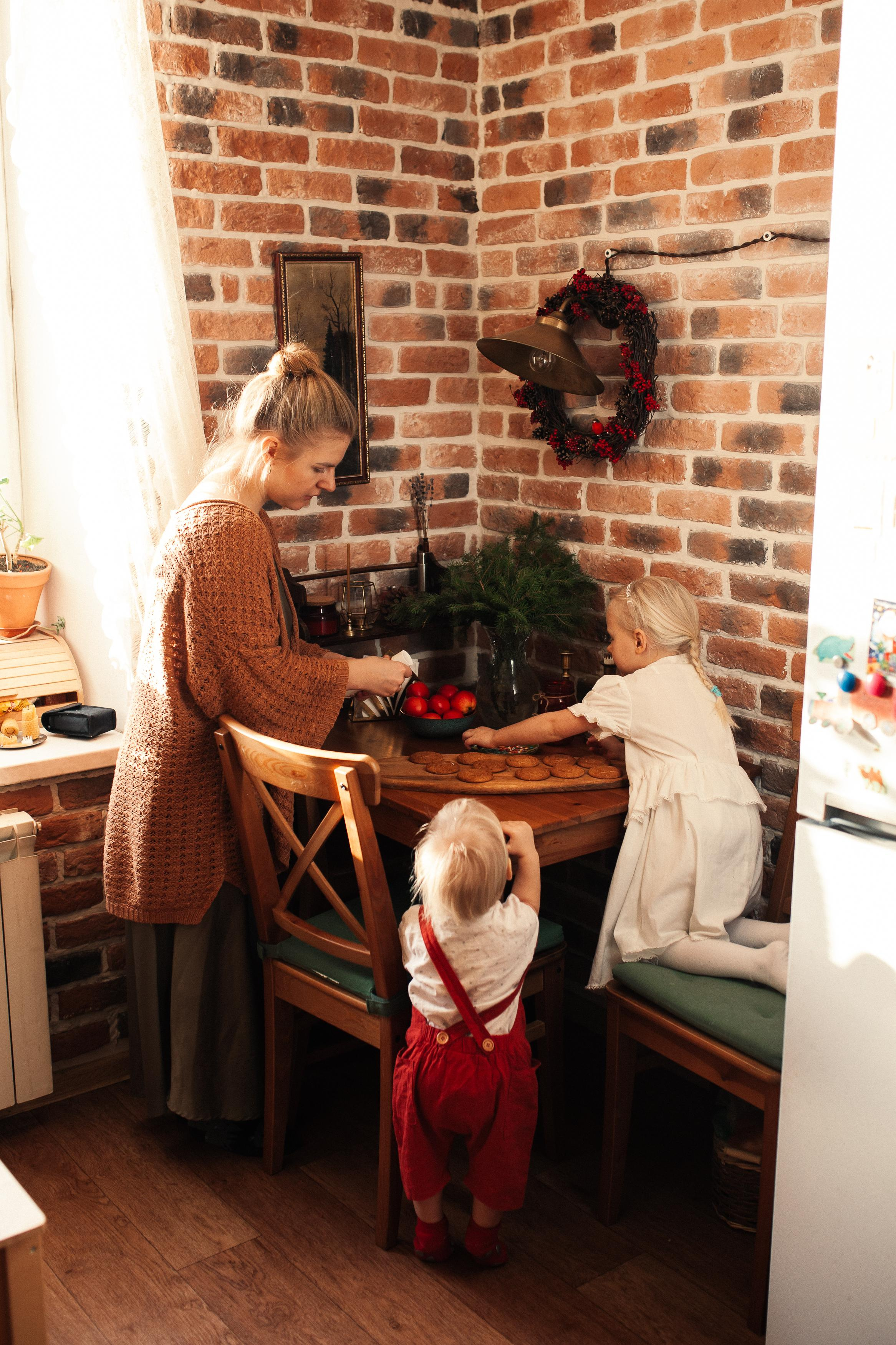 Виталий, Аня, Маруся и Лёшенька. Семейный фотограф Трусова Евгения в Екатеринбурге