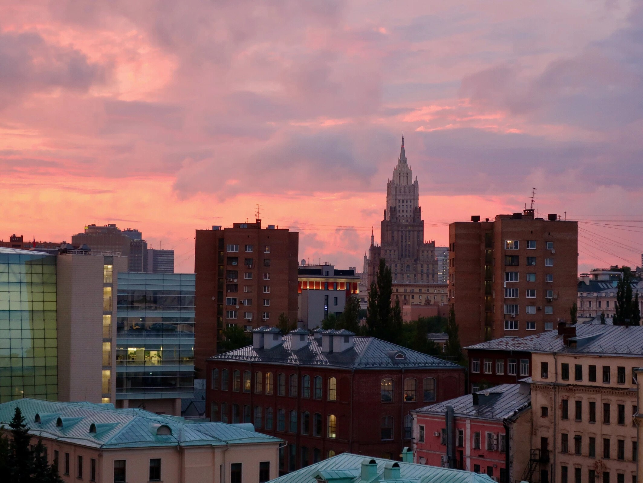 Фотопоток. Проект «Фотокладовка»: блог уличной фотографии в формате street photo