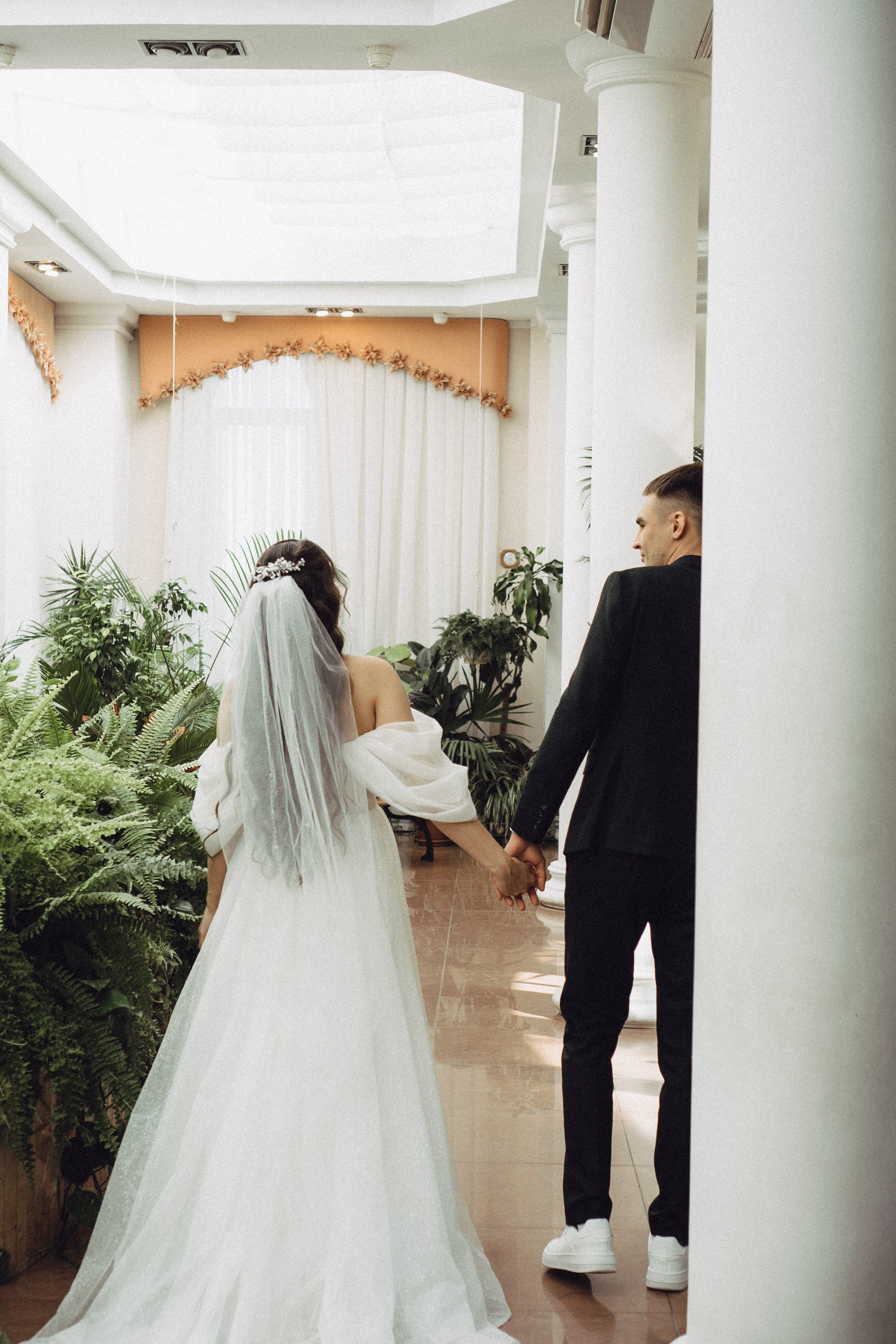 СВАДЕБНАЯ СЬЕМК В ПАРКЕ 300-ЛЕТИЯ. Профессиональный фотограф, Санкт-Петербург — Виктория Богомолова