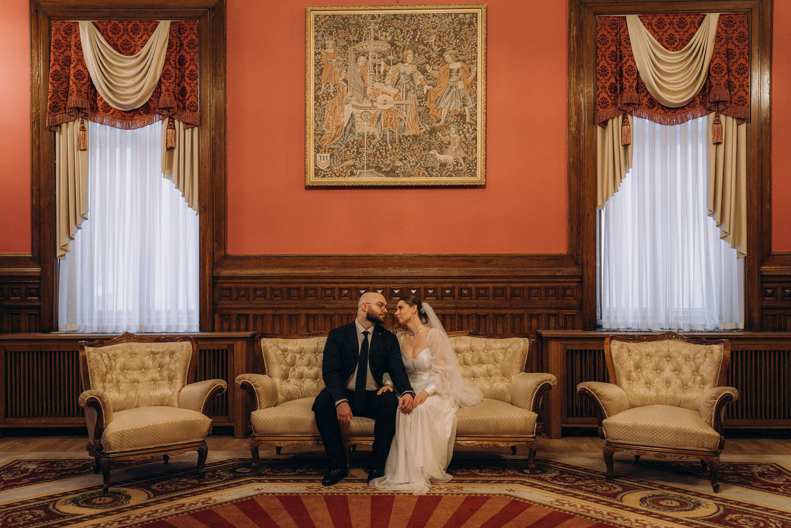 СВАДЕБНАЯ СЬЕМКА ВО ВТОРОМ ДВОРЦЕ (ДЕКАБРЬ) ТАКЖЕ СЬЕМКА В СТУДИИ НА ЧЕРНЫШЕВСКОЙ. Профессиональный фотограф, Санкт-Петербург — Виктория Богомолова