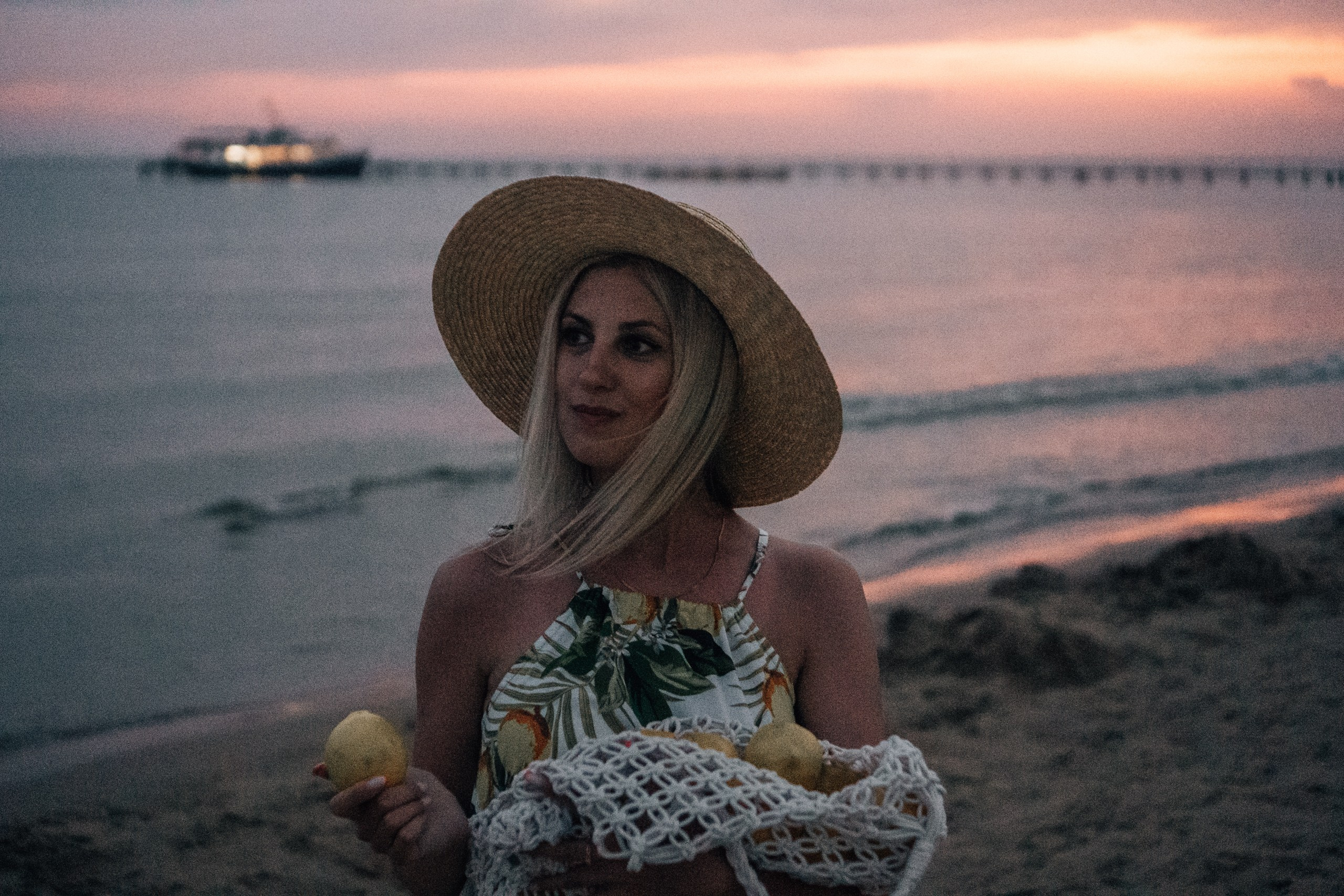 ЗАКАТ НА ЧЕРНОМ МОРЕ. Профессиональный фотограф, Санкт-Петербург — Виктория Богомолова