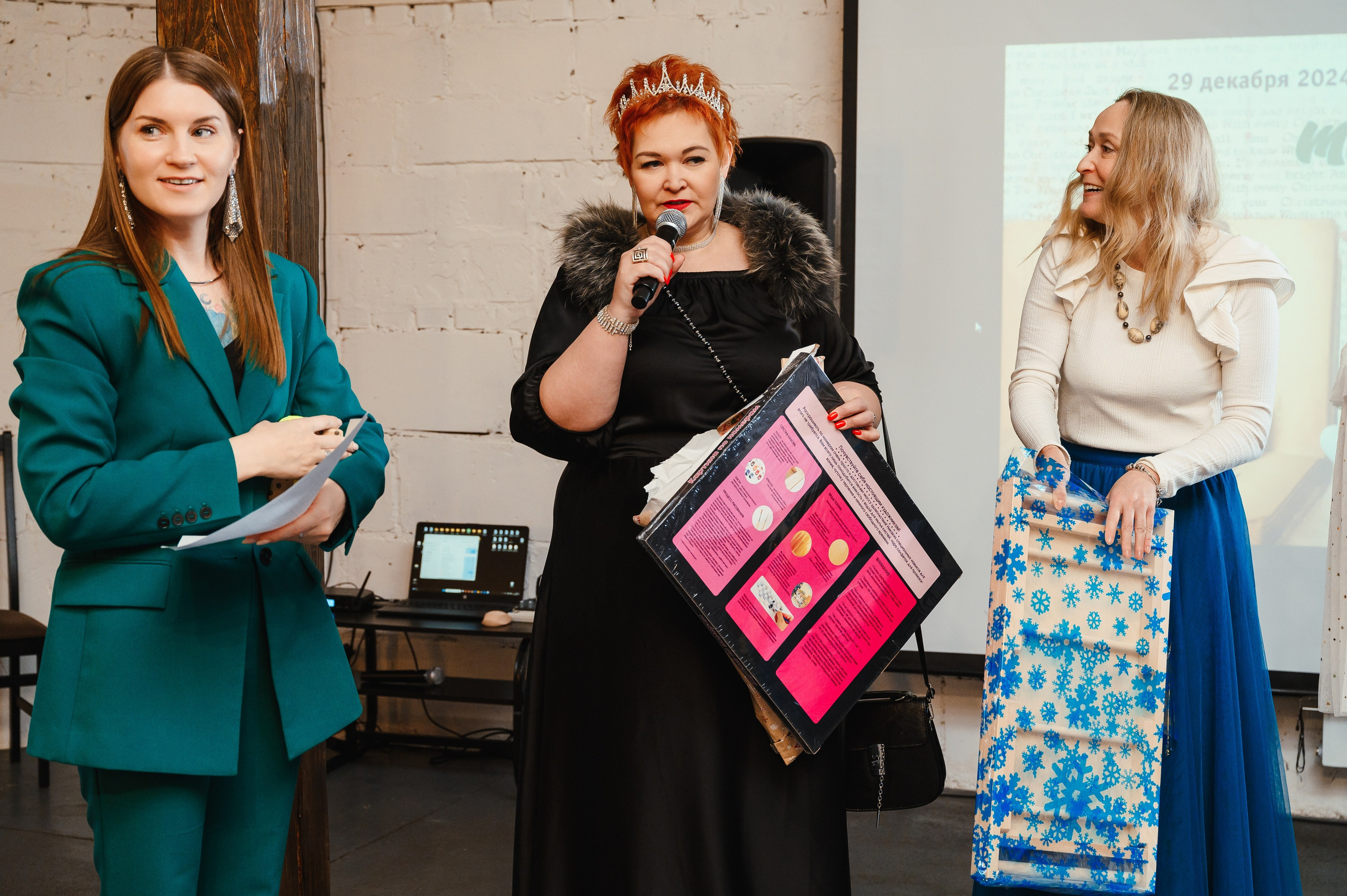 Новый год в клубе «Читалка». Свадебный и просто хороший фотограф в Челябинске