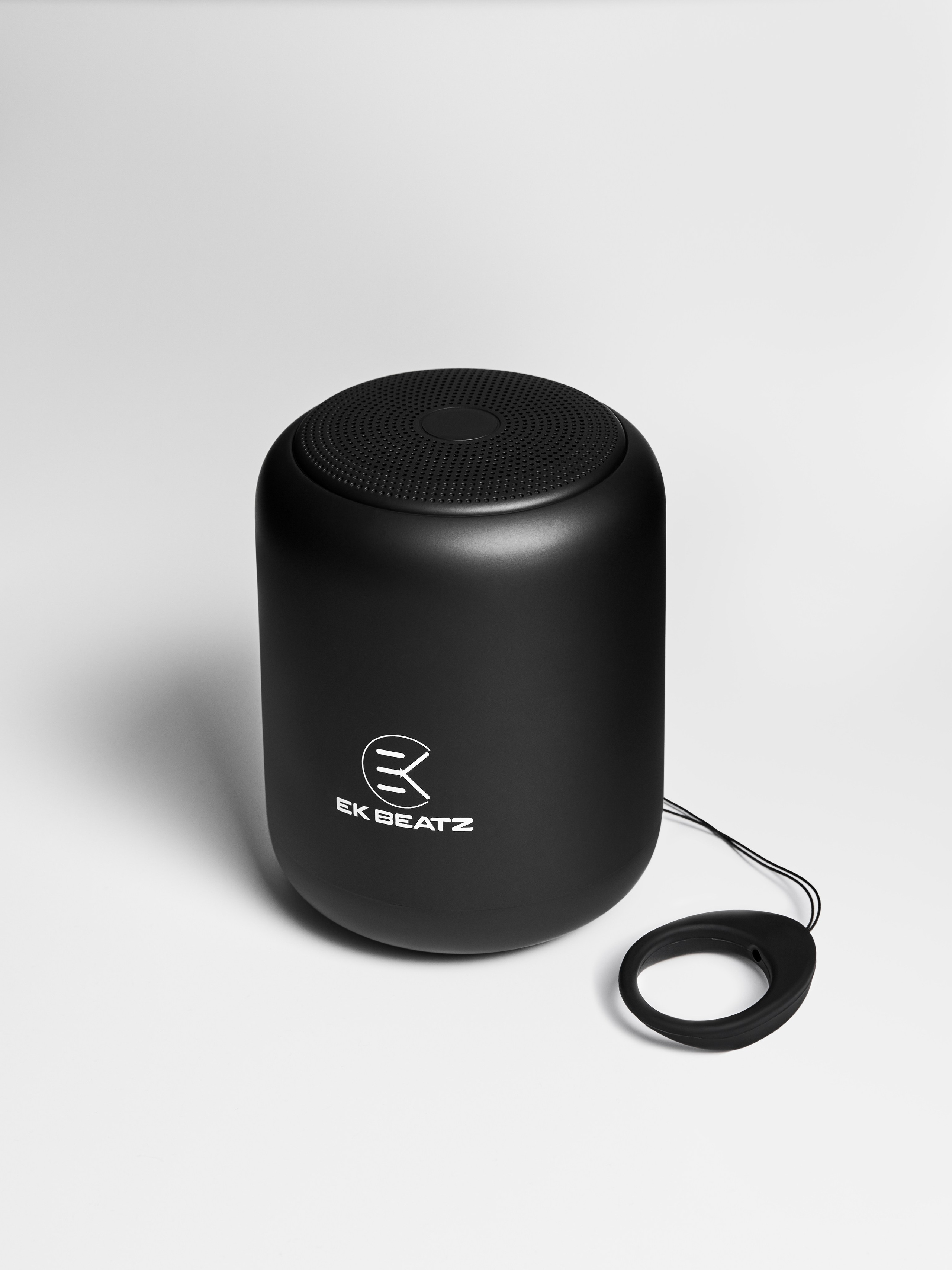 EK BEATZ. Фотограф для маркетплейсов в Москве Озерова Кристина