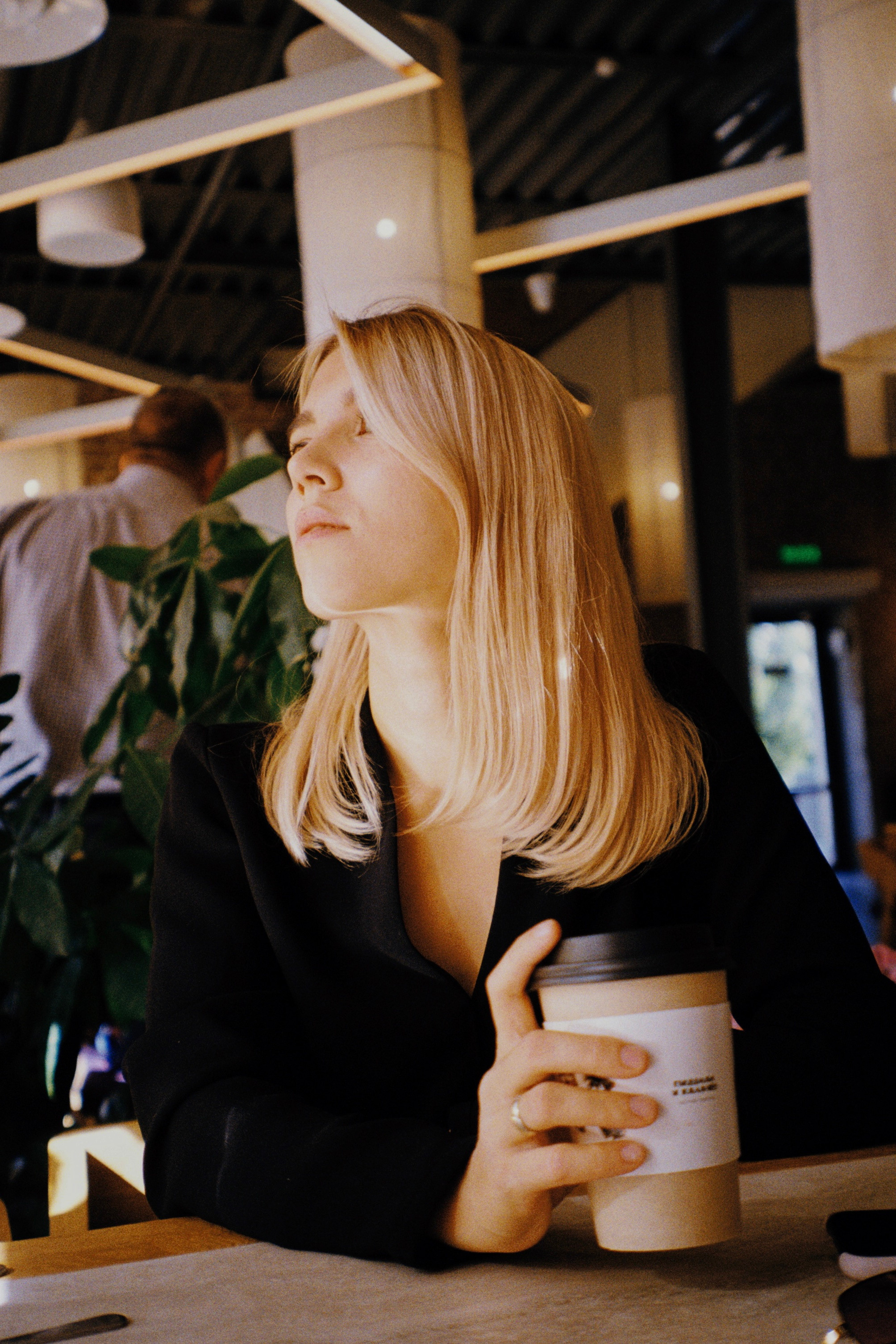 Karina. Плёночный фотограф в Санкт-Петербурге Шафикова Элина