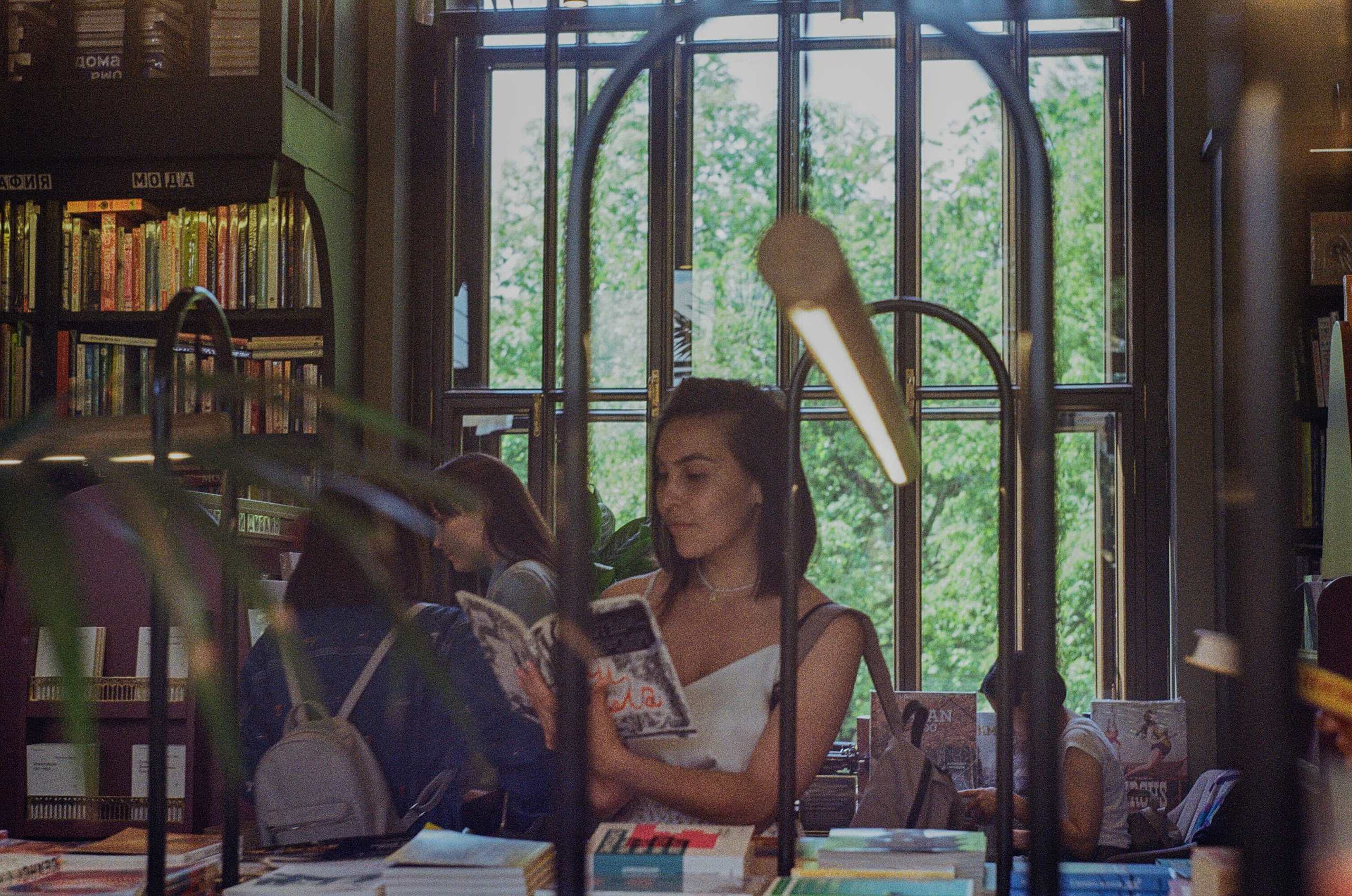 Lilya. Плёночный фотограф в Санкт-Петербурге Шафикова Элина