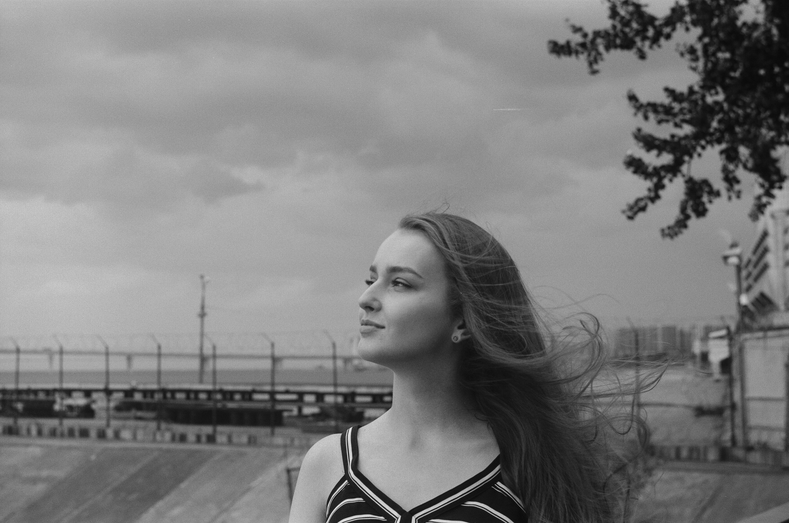 Polina. Плёночный фотограф в Санкт-Петербурге Шафикова Элина