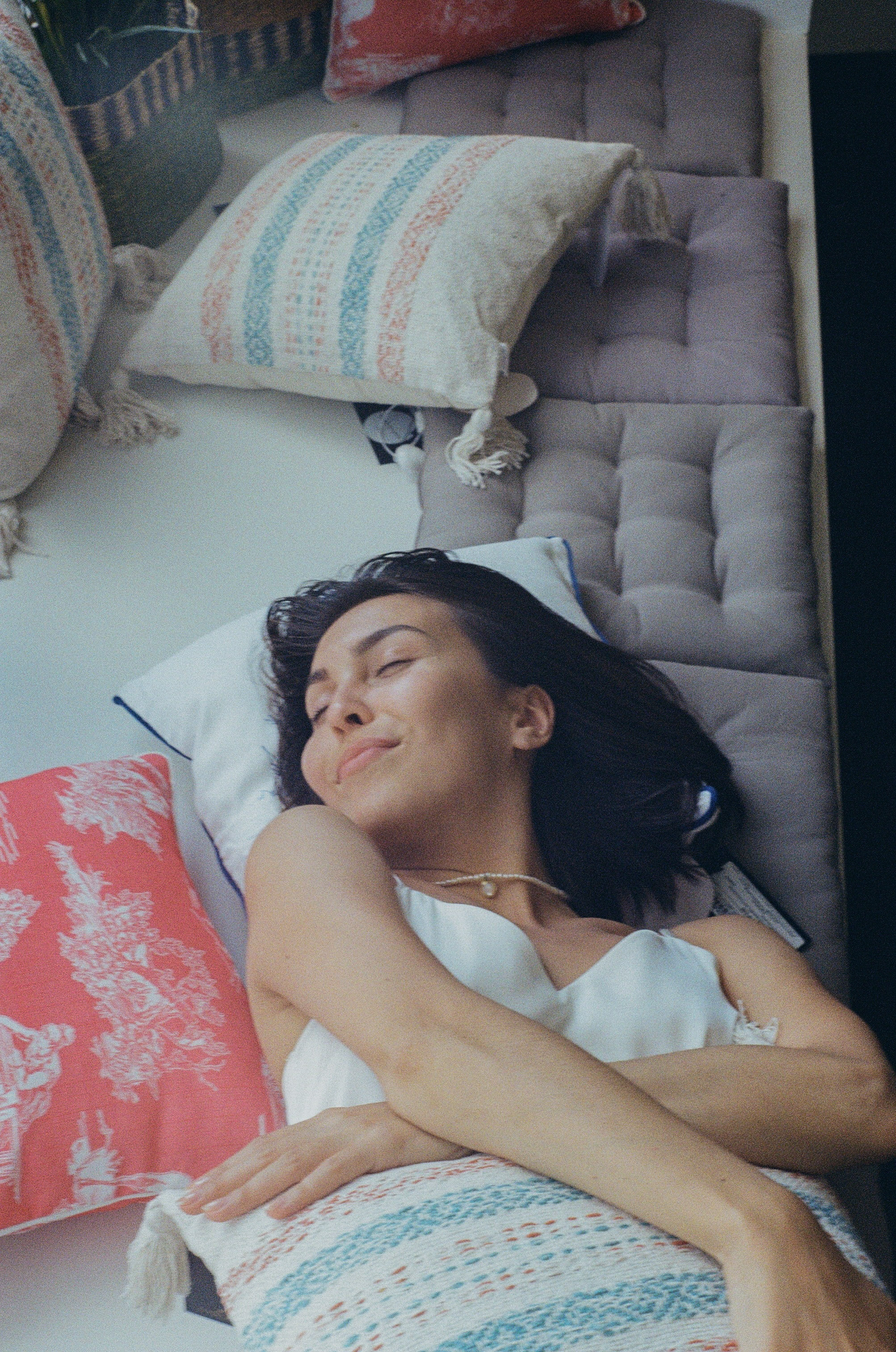 Lilya. Плёночный фотограф в Санкт-Петербурге Шафикова Элина