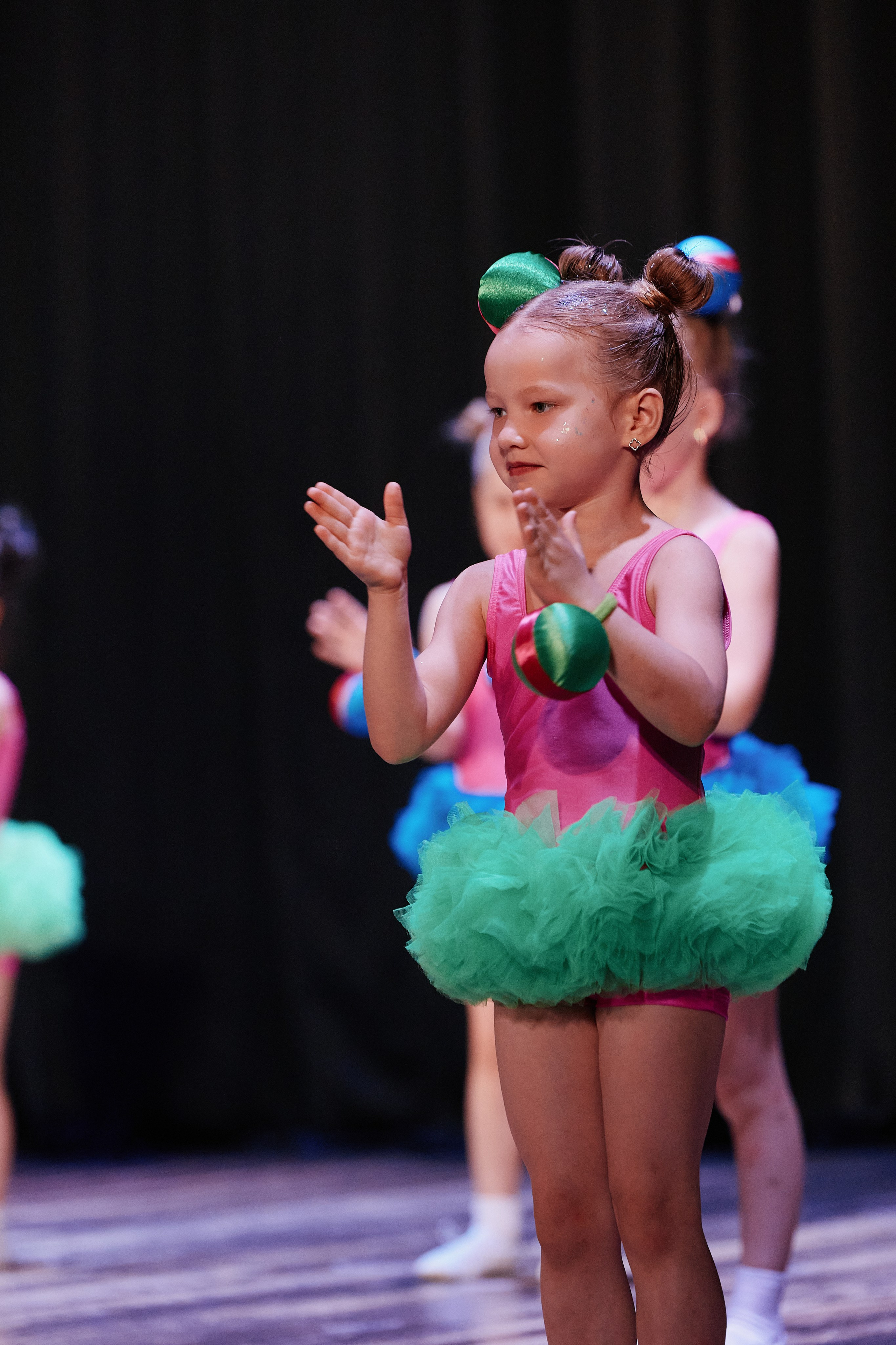 Концерт танцевальной студии Фиеста 08.06. Свадебный репортажный фотограф краснодар максим дремов дрёмов фотосессия студия цена