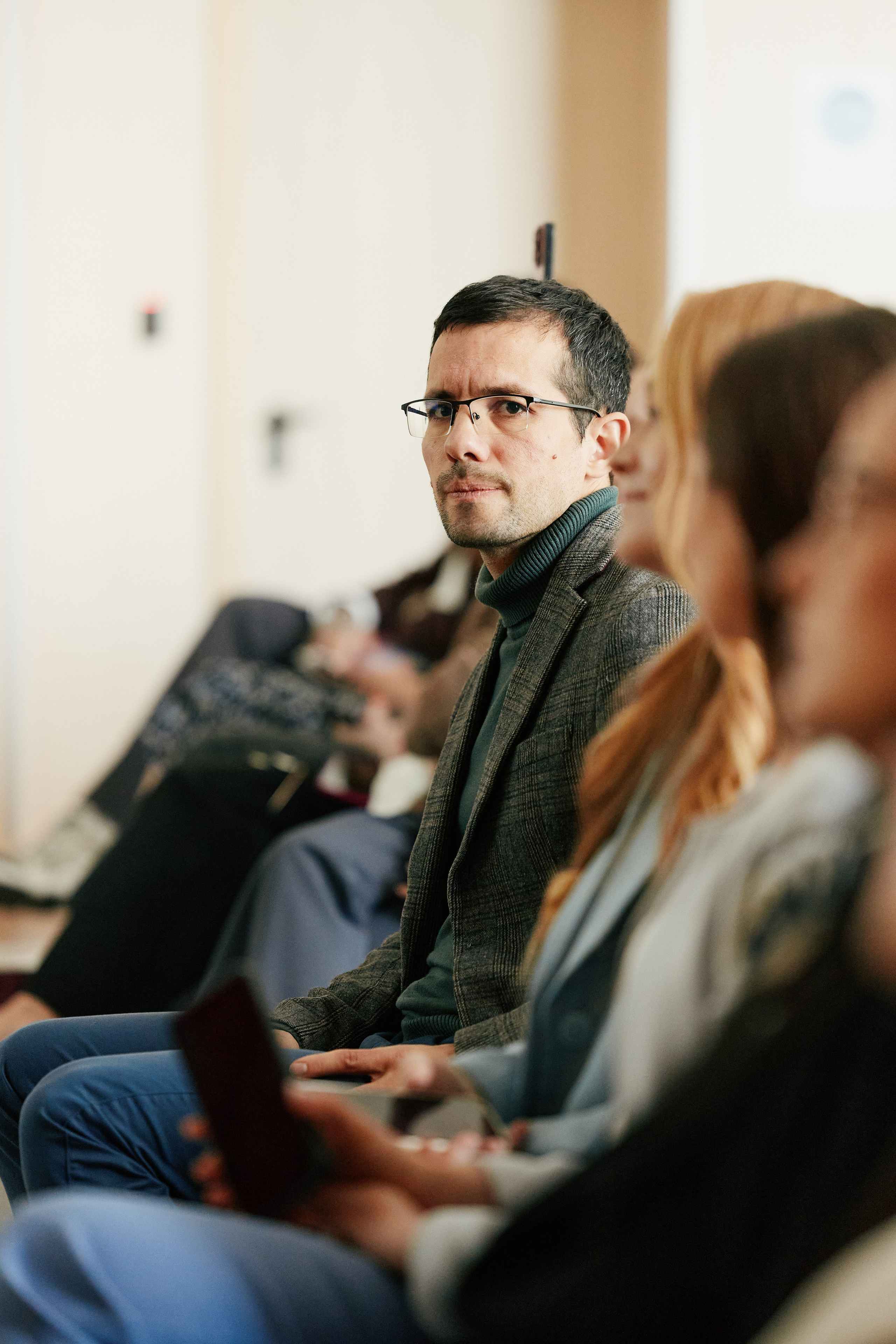 Форум Бизнес-тренды 2025 в Marriott Hotel 28.04. Свадебный репортажный фотограф краснодар максим дремов дрёмов фотосессия студия цена