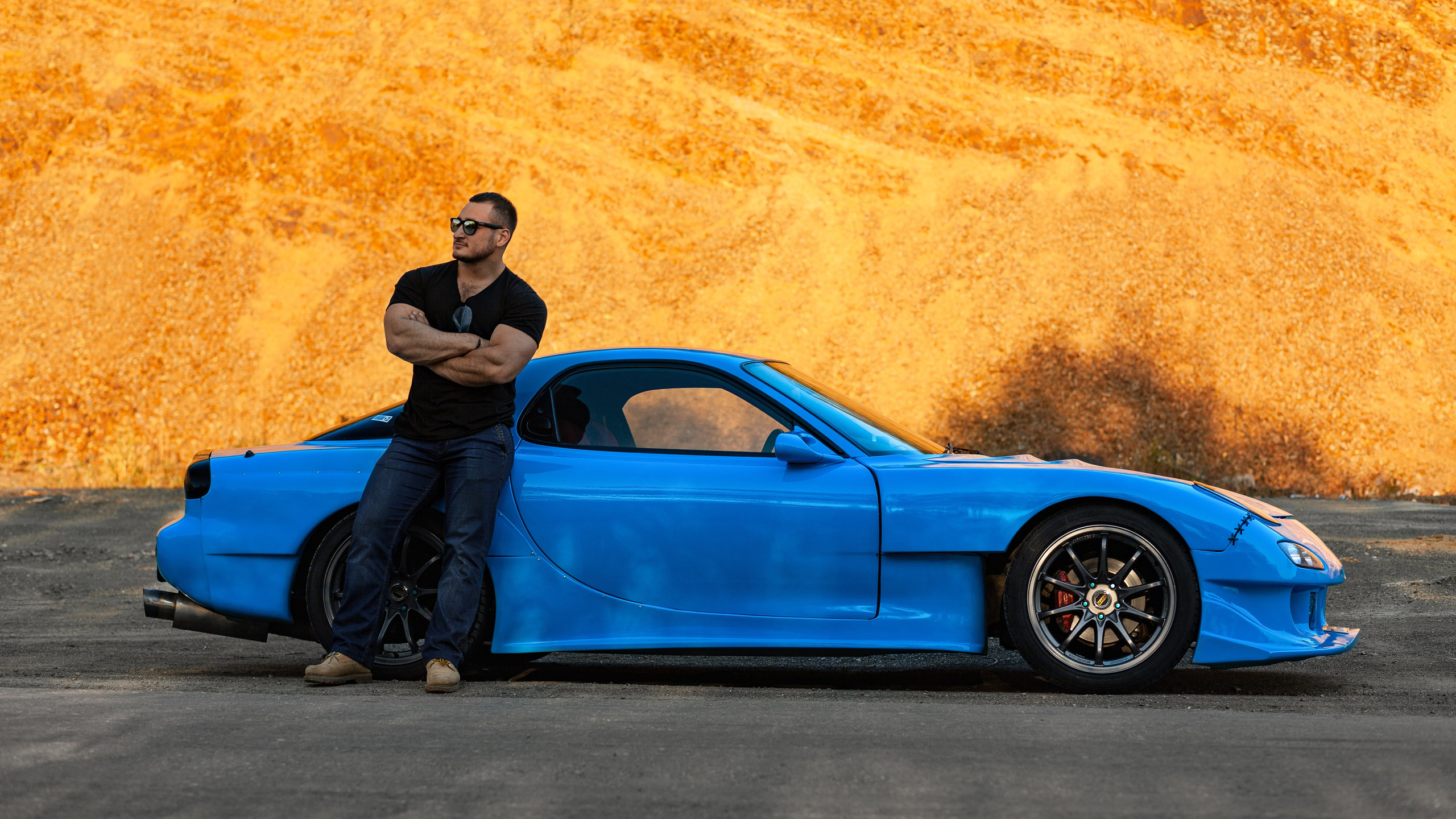 Слава и его Mazda RX-7 (06.10.2014). Фотограф Андрей Серенков