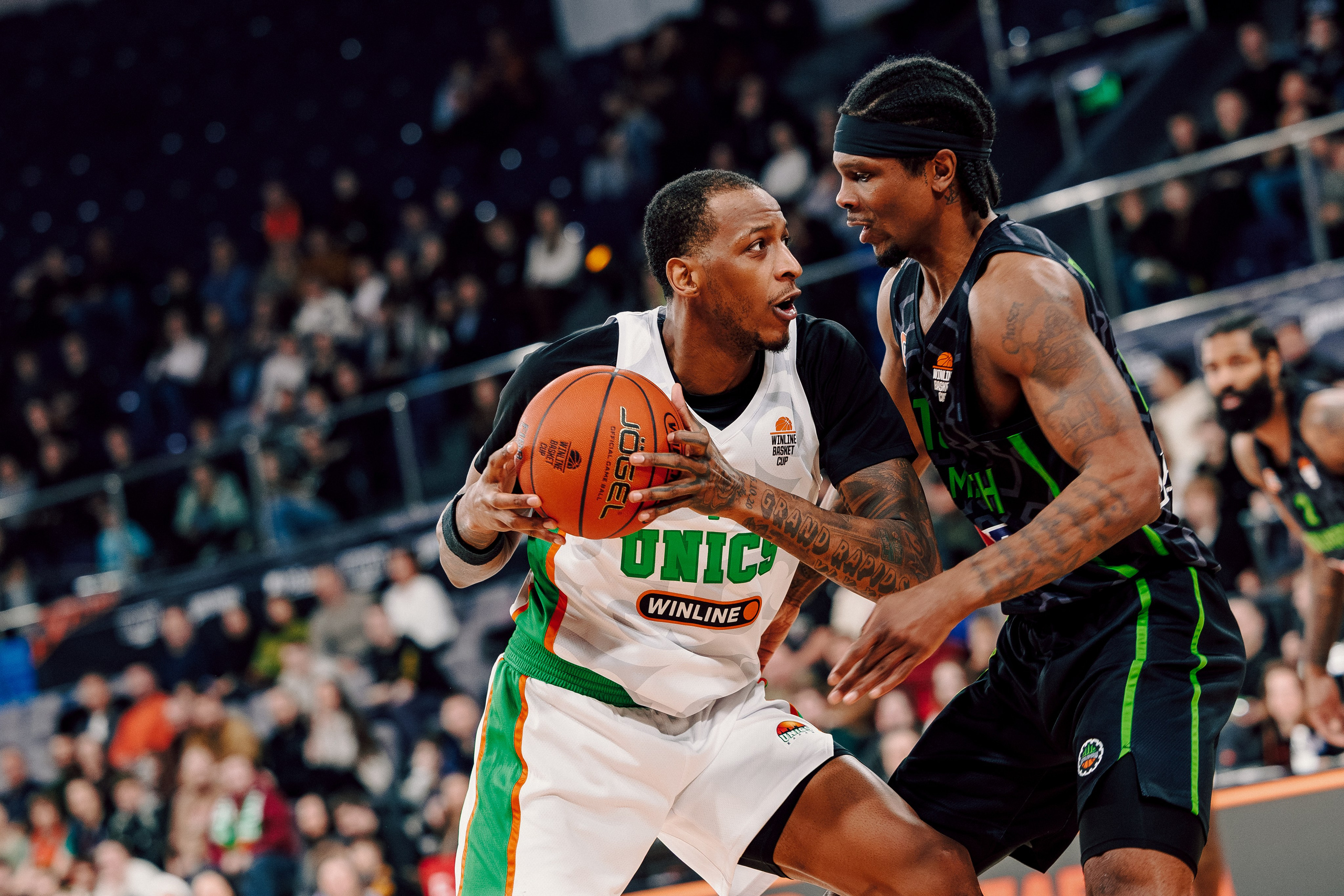 Winline Basket Cup — УРАЛМАШ — УНИКС. Лёшка Варзегов — фотограф