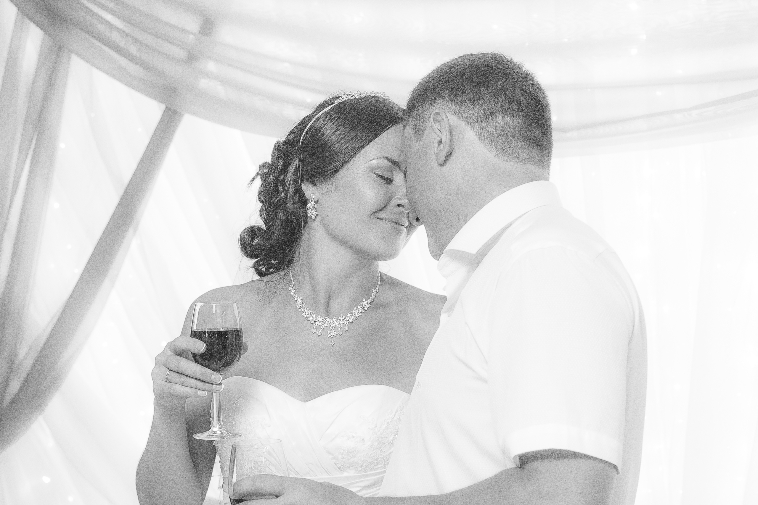 Свадебный фотограф, Свадебая фотосессия, свадьба Сочи, портрет, свадеб. Фотограф в Сочи! Детские, семейные свадебные фотосессии! Главный эмоци