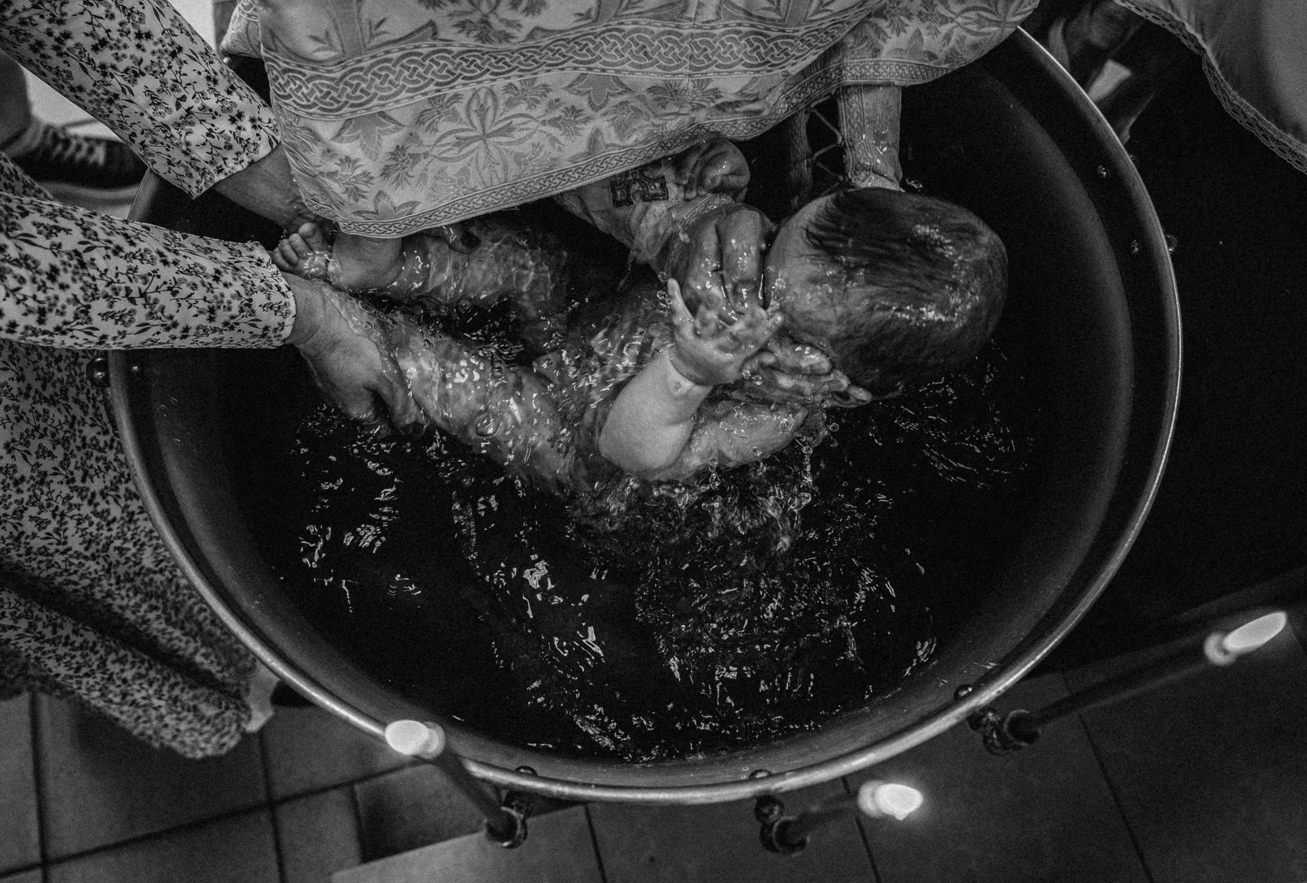 Вёшенская крещение Антонины. Фотограф Алёна Мил