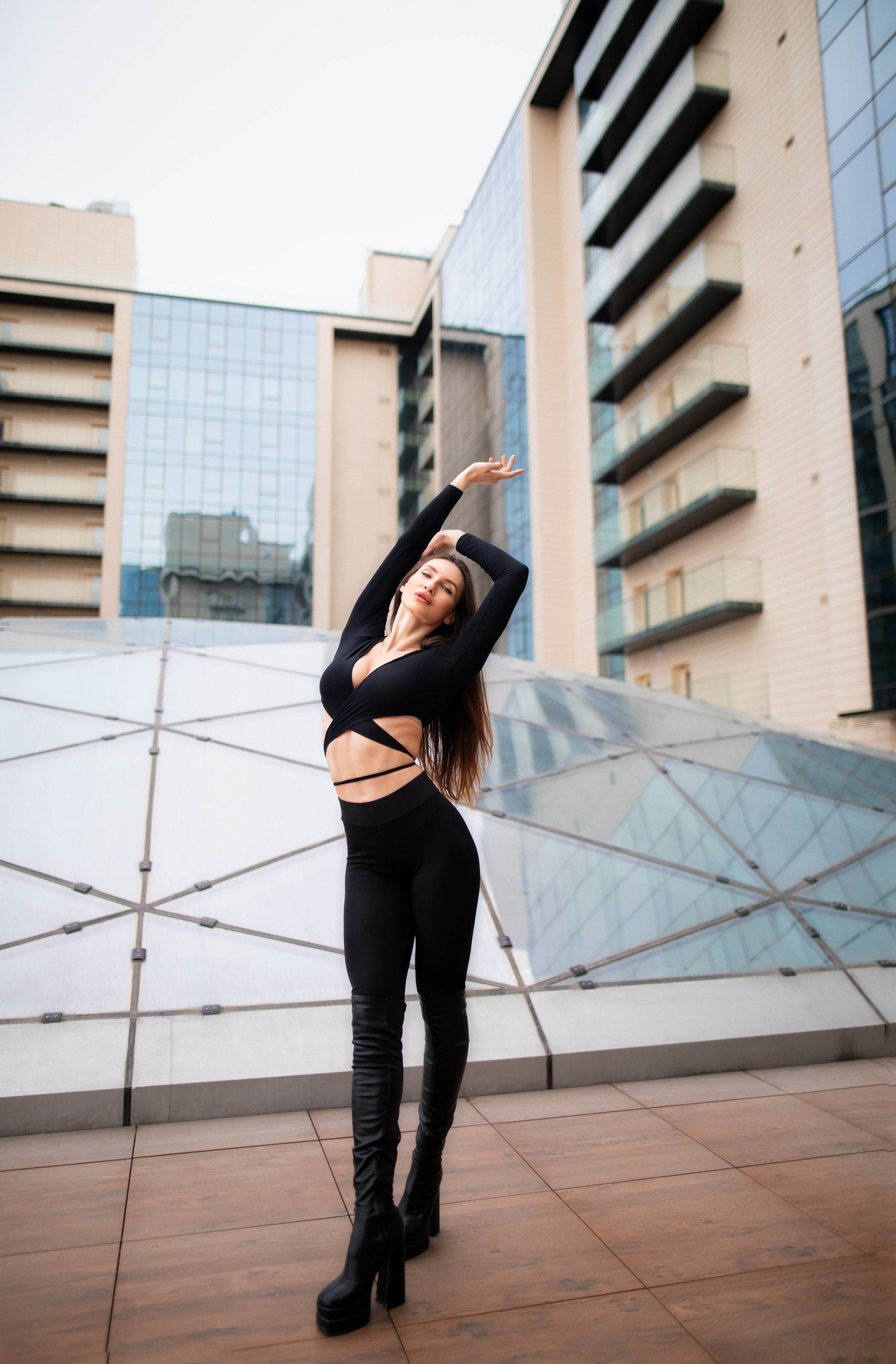 Фотосет с Викторией на крыше бизнес-центра в формате для «себя»