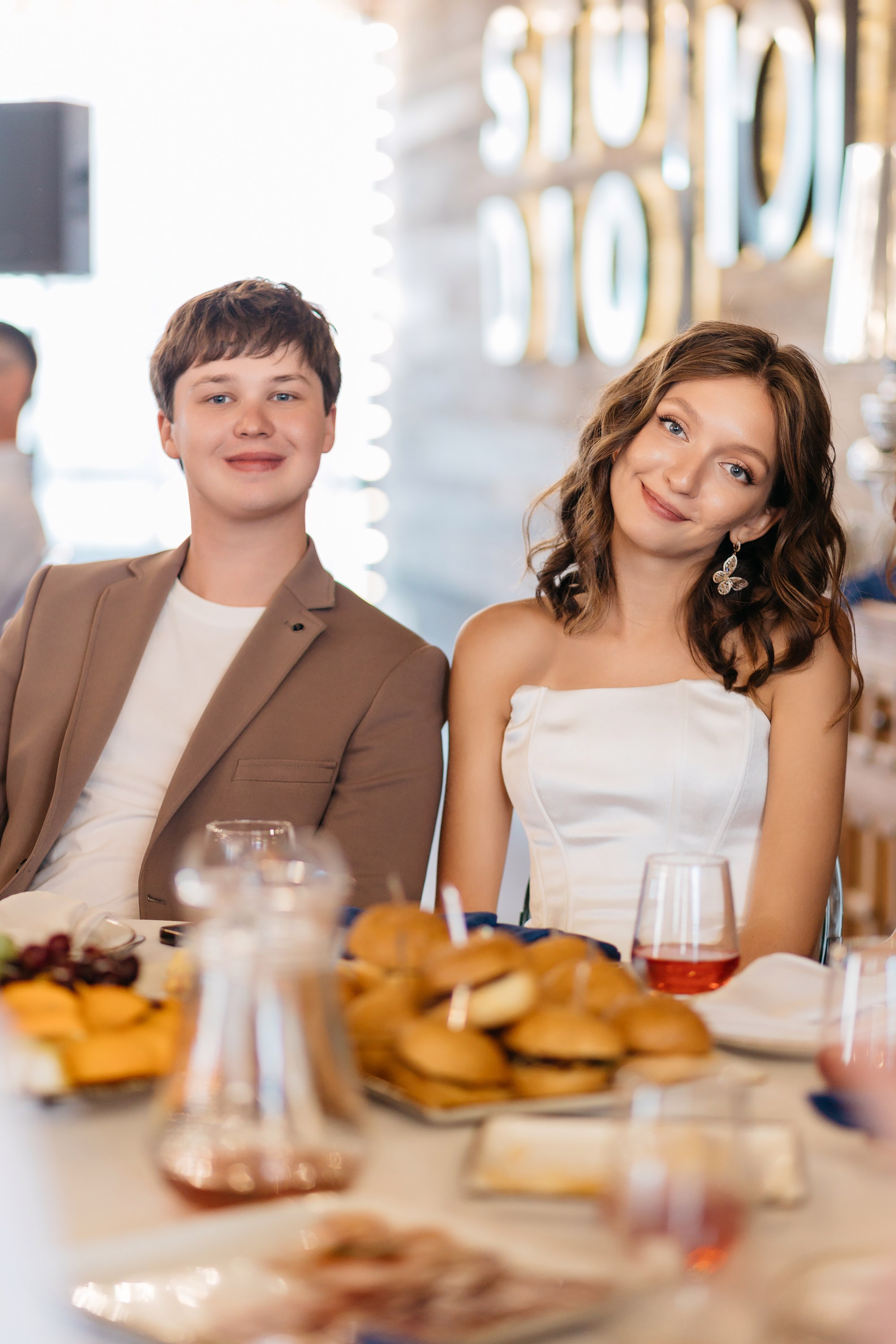 Выпускные. Профессиональный фотограф в Кирове Антон Суслов
