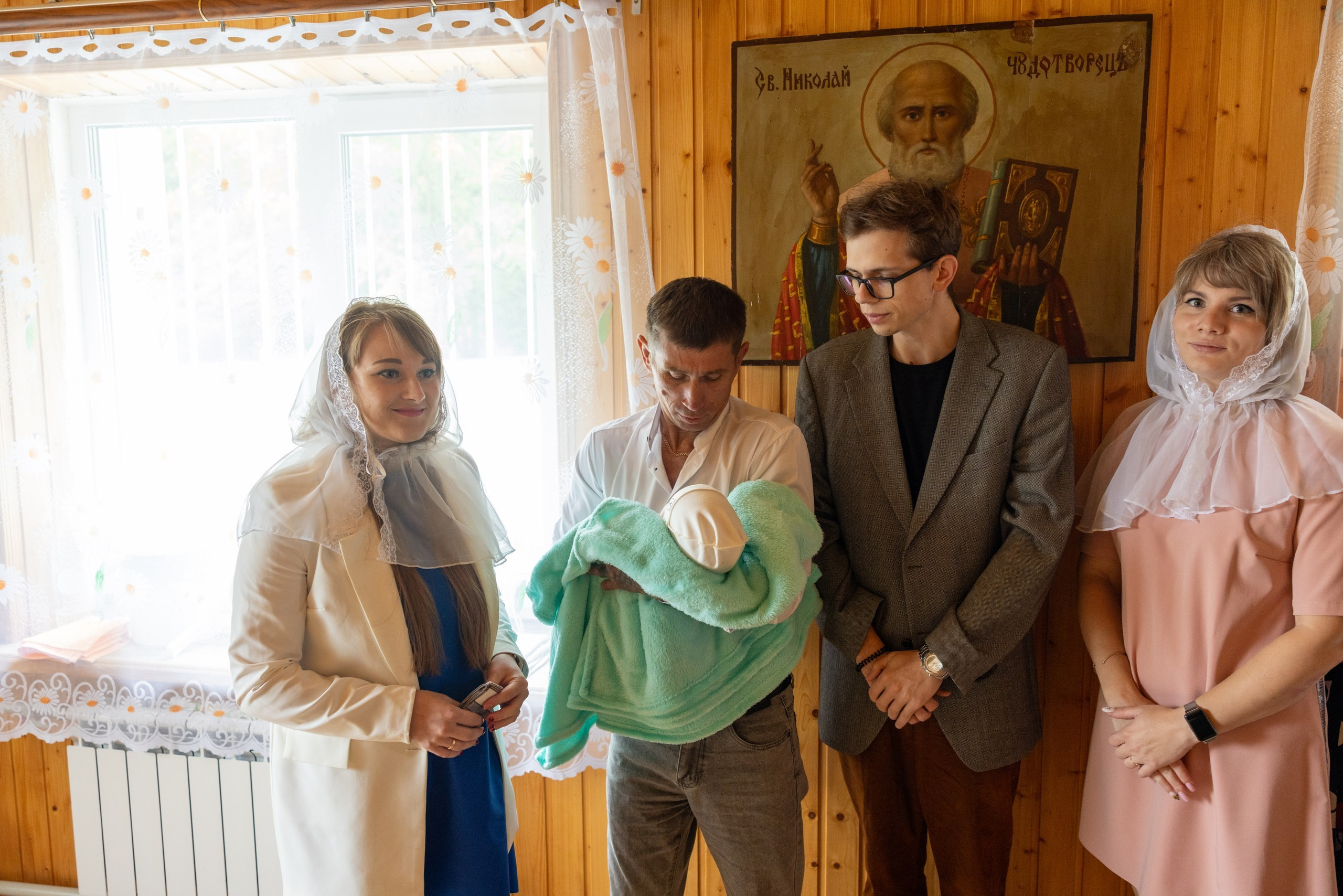 Образец репортажа крещения оригиналы, без искажений, без вспышки, светосильная оптика!. Фотограф в Туле Крупский АнДРей. Фотостудия «КАДР71» в Туле