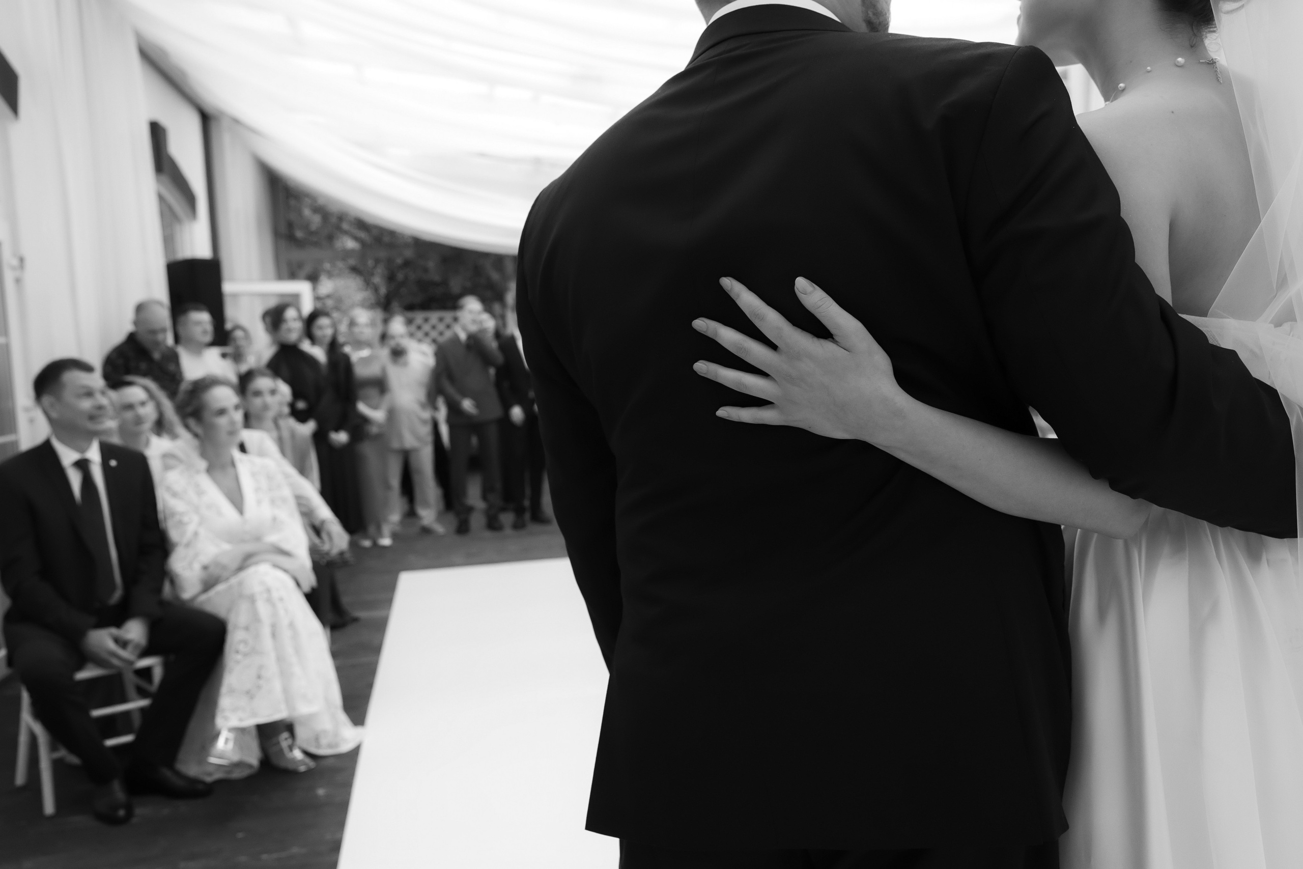 Ты рядом со мной, и это — самый чистый кайф! ♥. Свадебный фотограф Калининград