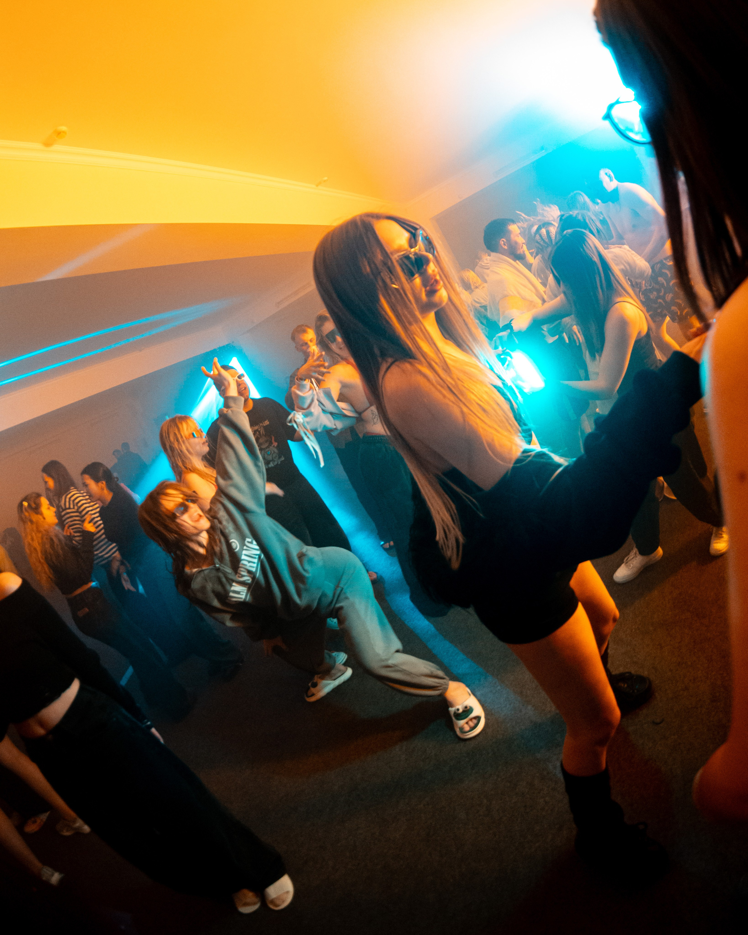 ZHARA TOUR DOMBAY | 2025 | PART1. ZHARA CREW