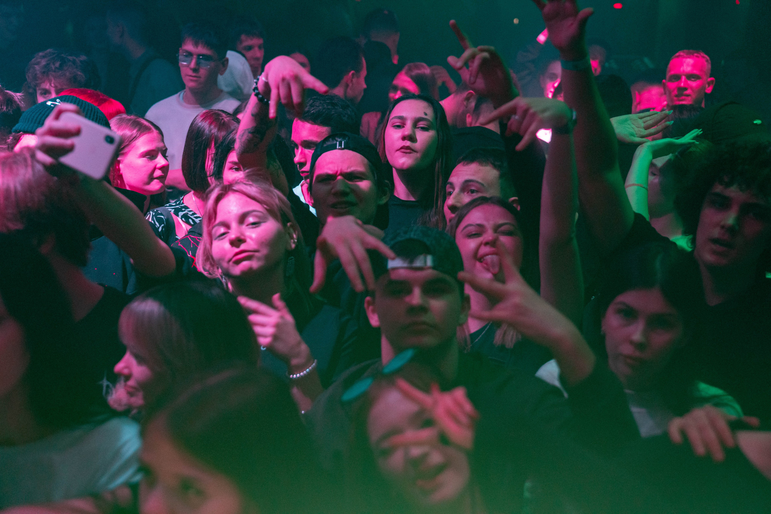 ZHARA & ZIP| ПАША ТЕХНИК. ZHARA CREW